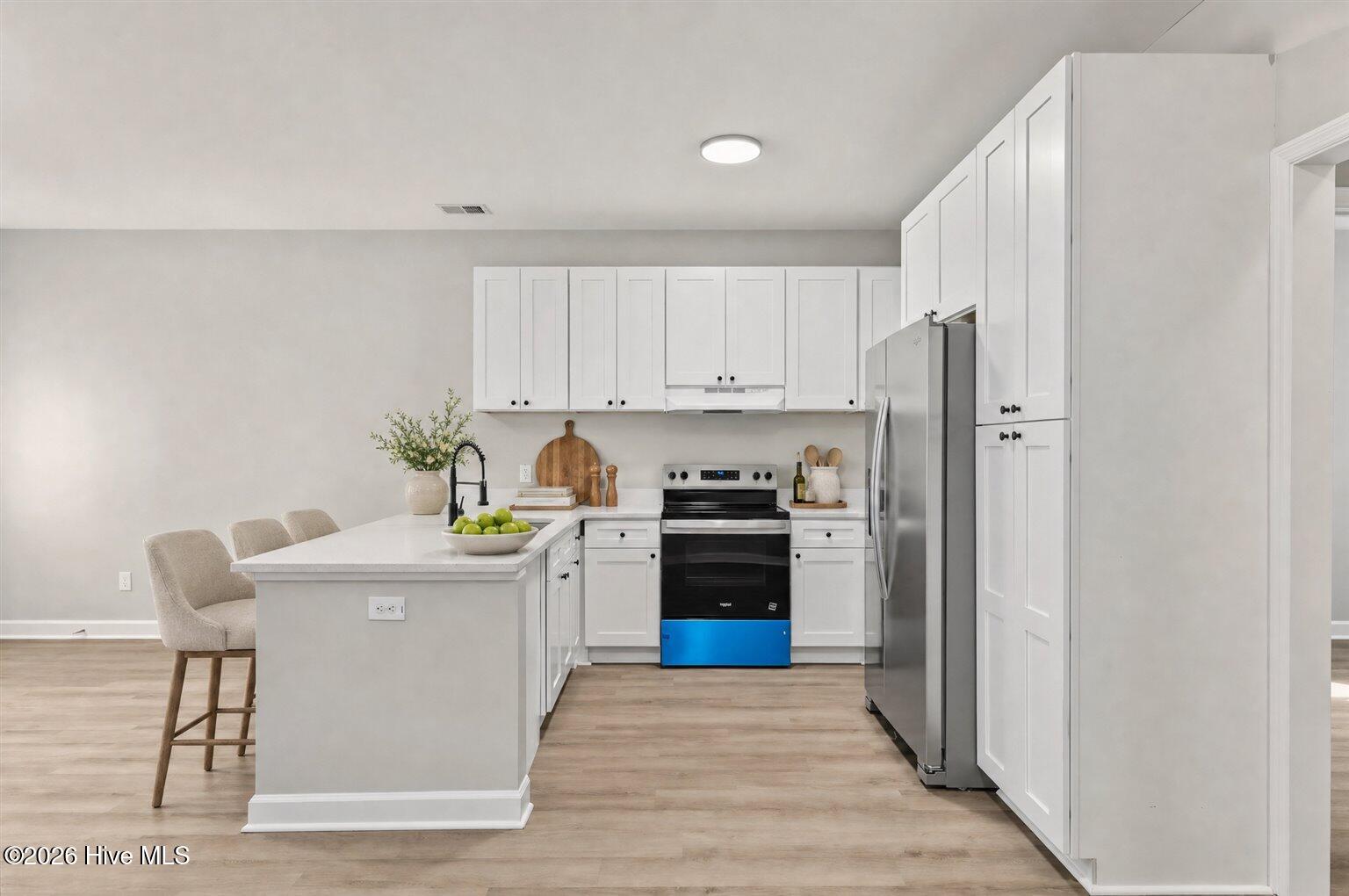 1005 Queen Street Property Photo 5