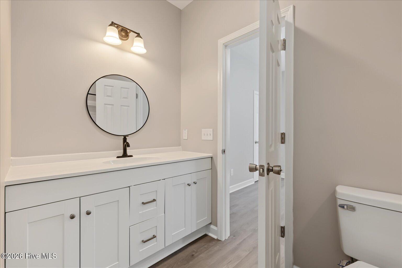 1005 Queen Street Property Photo 24