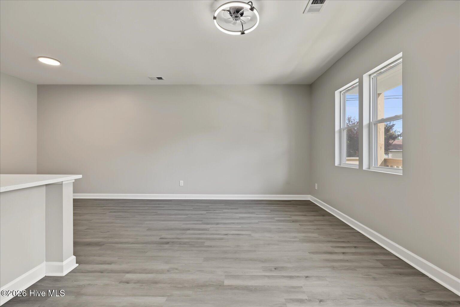 1005 Queen Street Property Photo 50