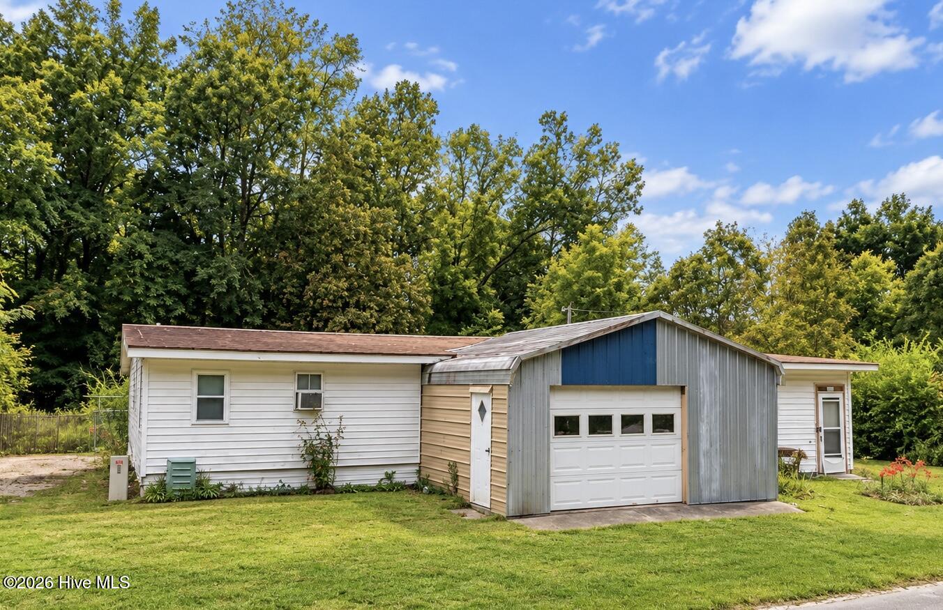 139 Sawyer Road Property Photo 1