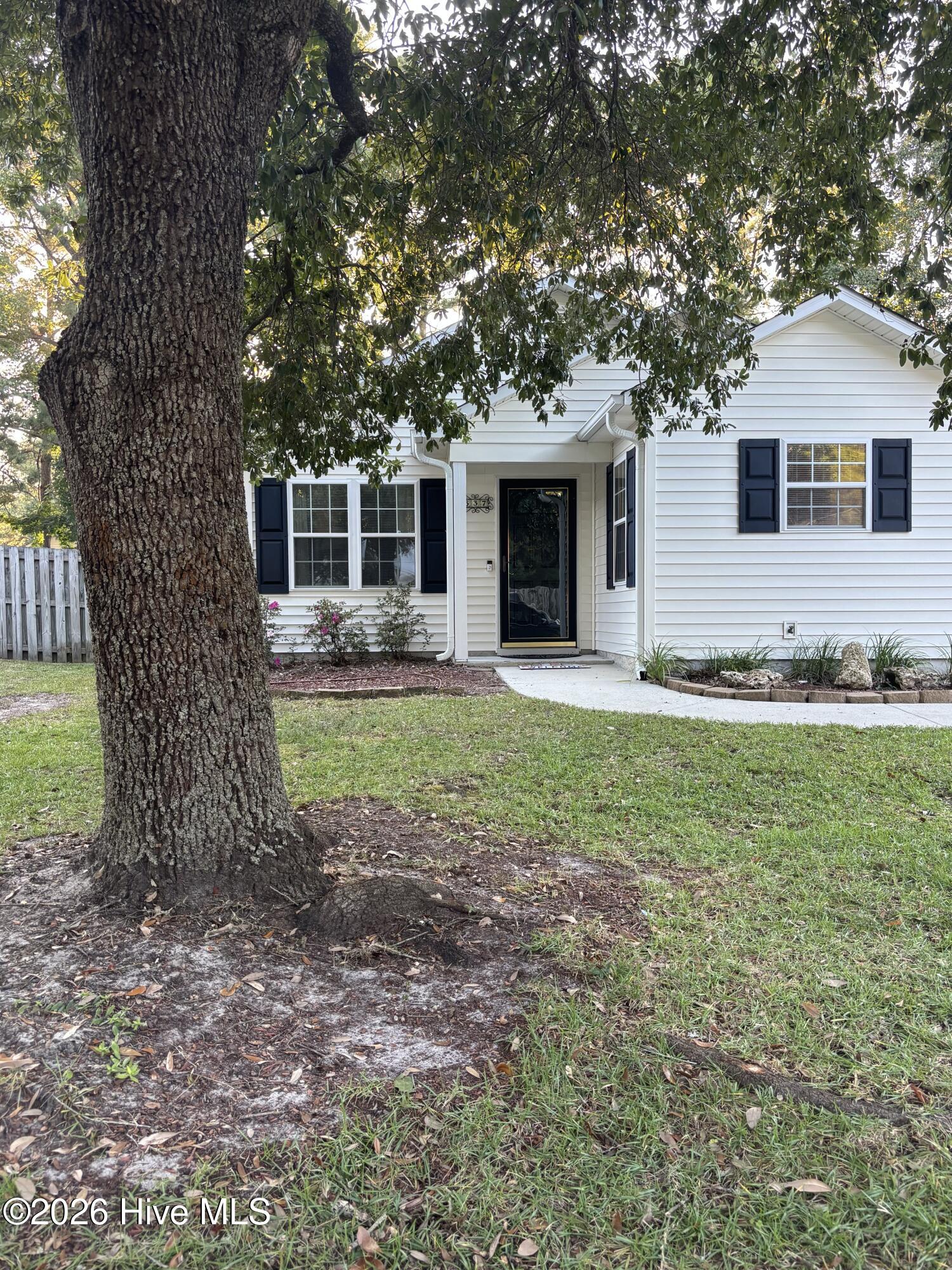 637 Lanvale Hills Circle Property Photo 3