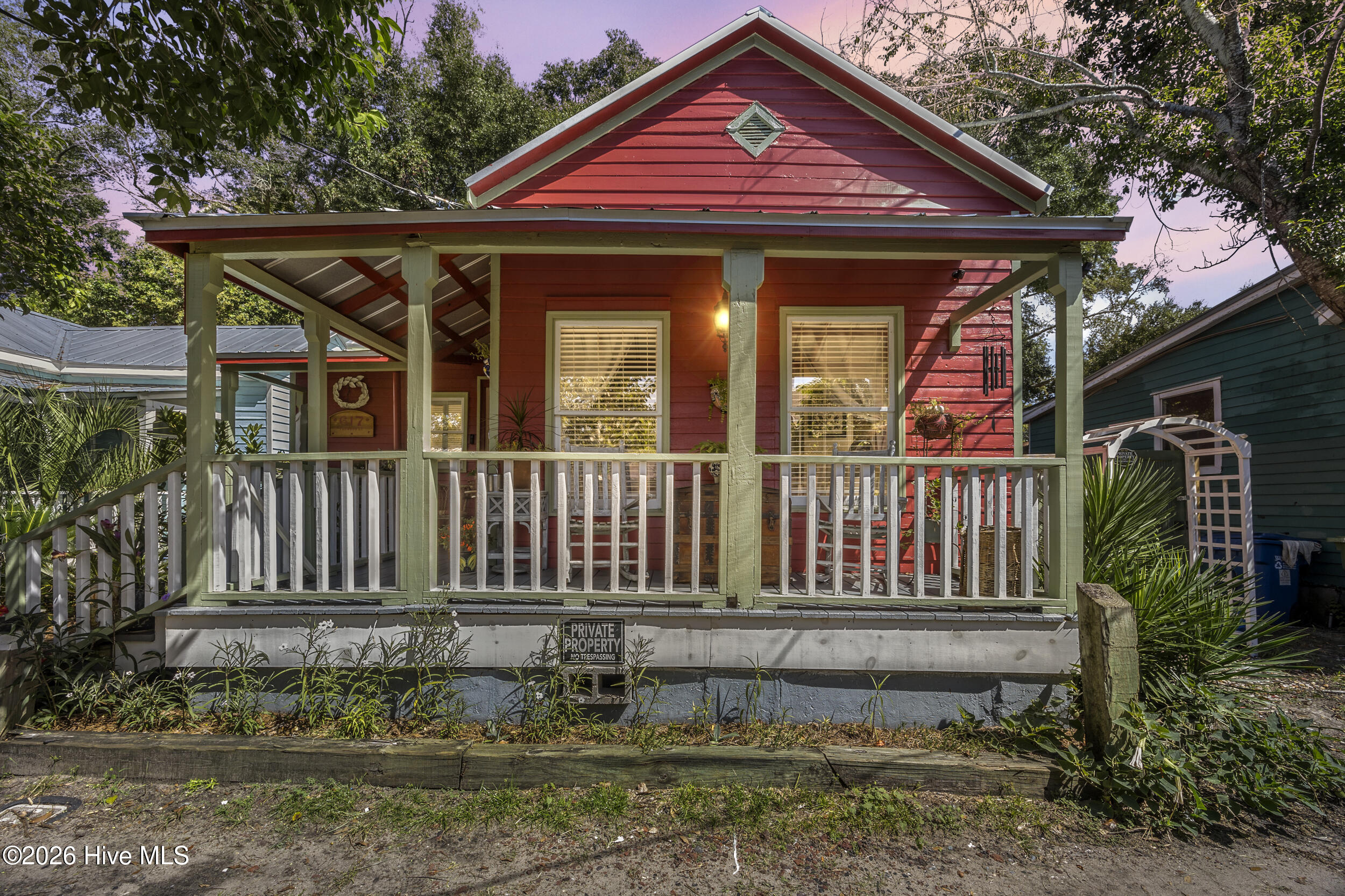 617 Fullwood Street Property Photo 37