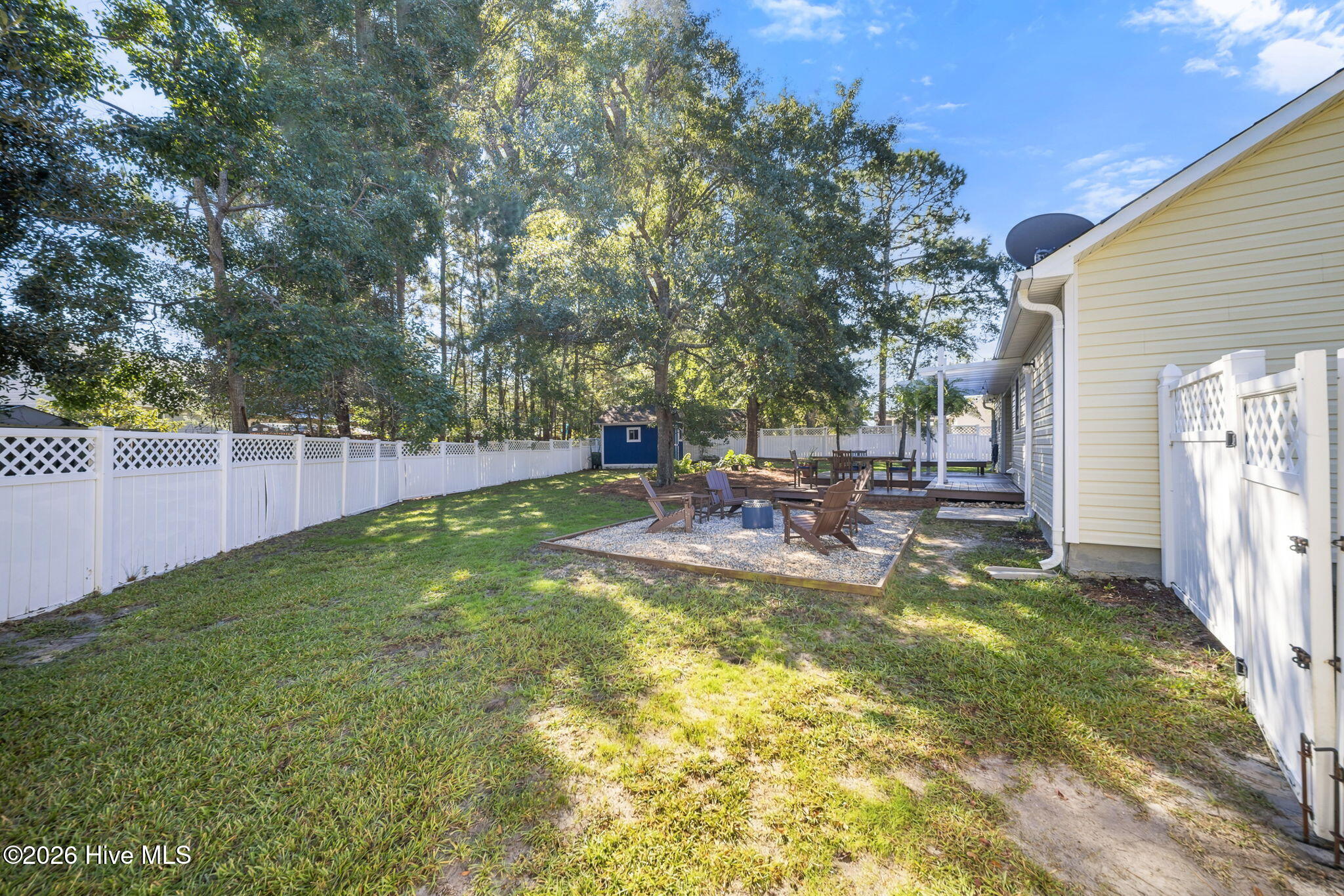 305 Hedingham Lane Property Photo 34