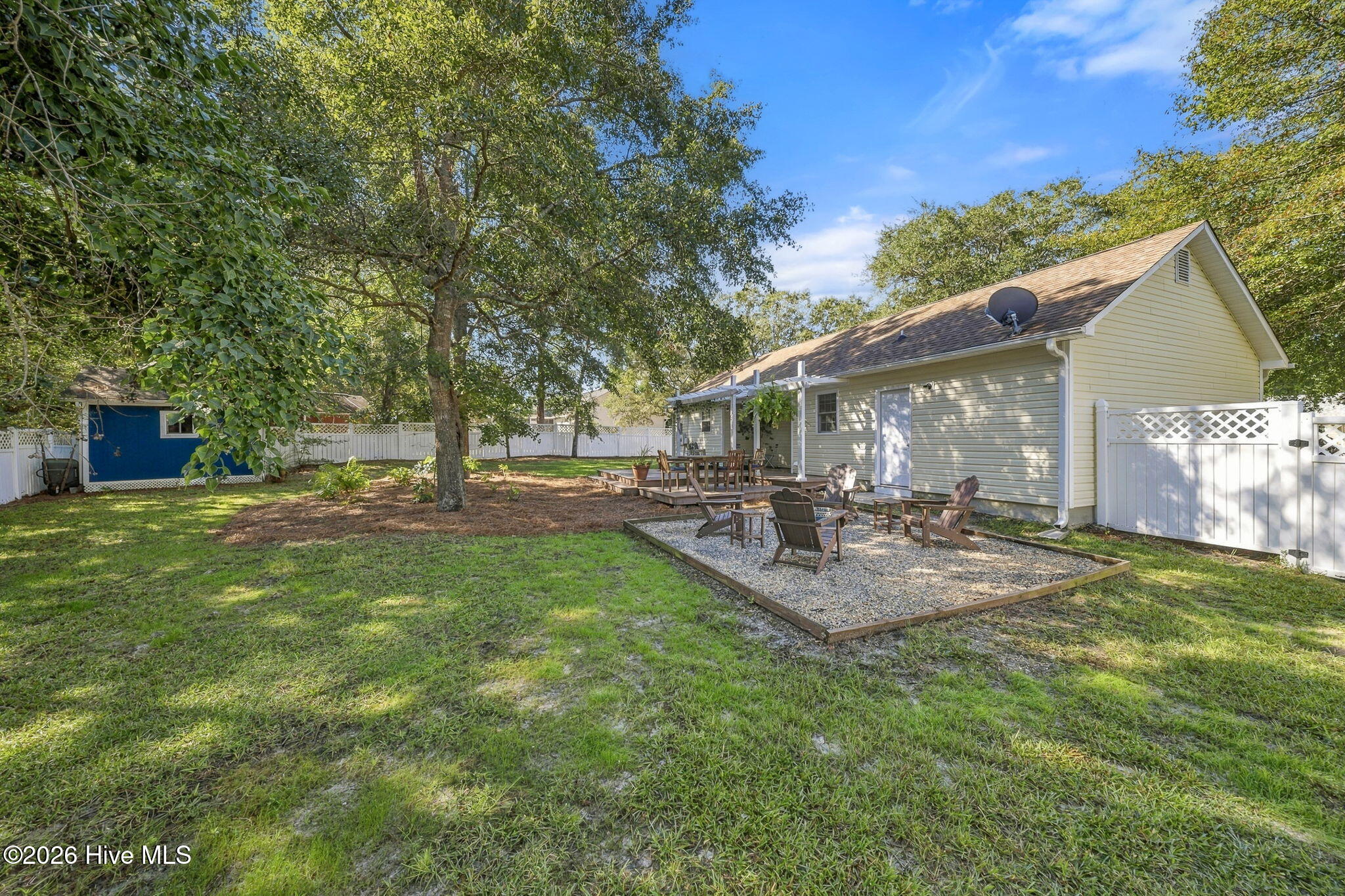 305 Hedingham Lane Property Photo 35