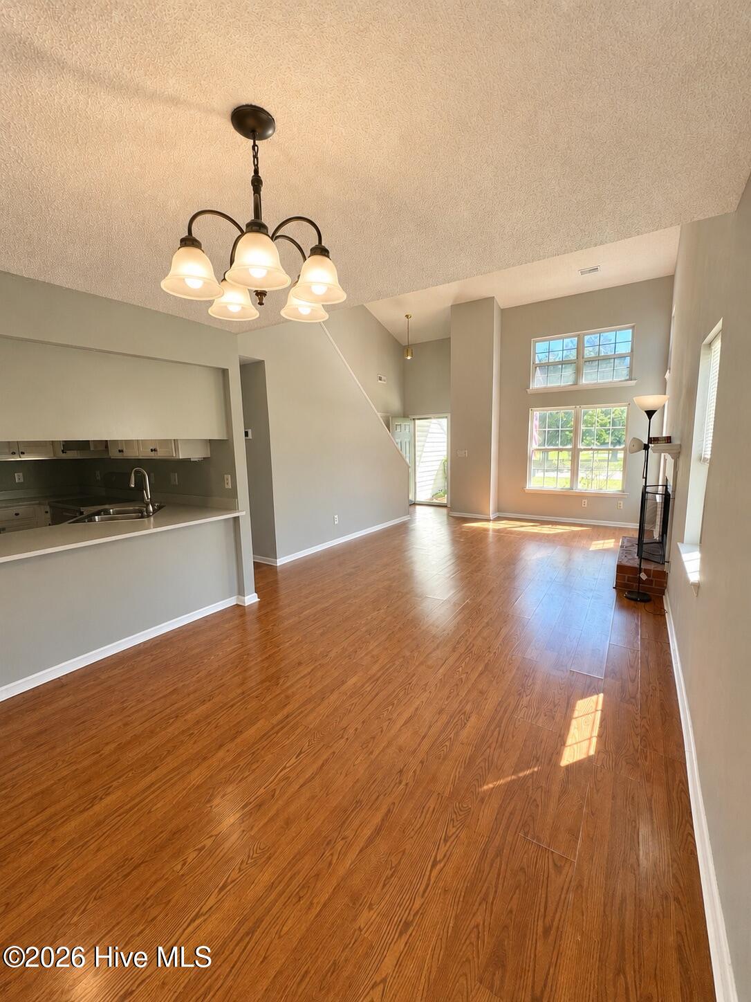 3203 Granville Court Property Photo 5
