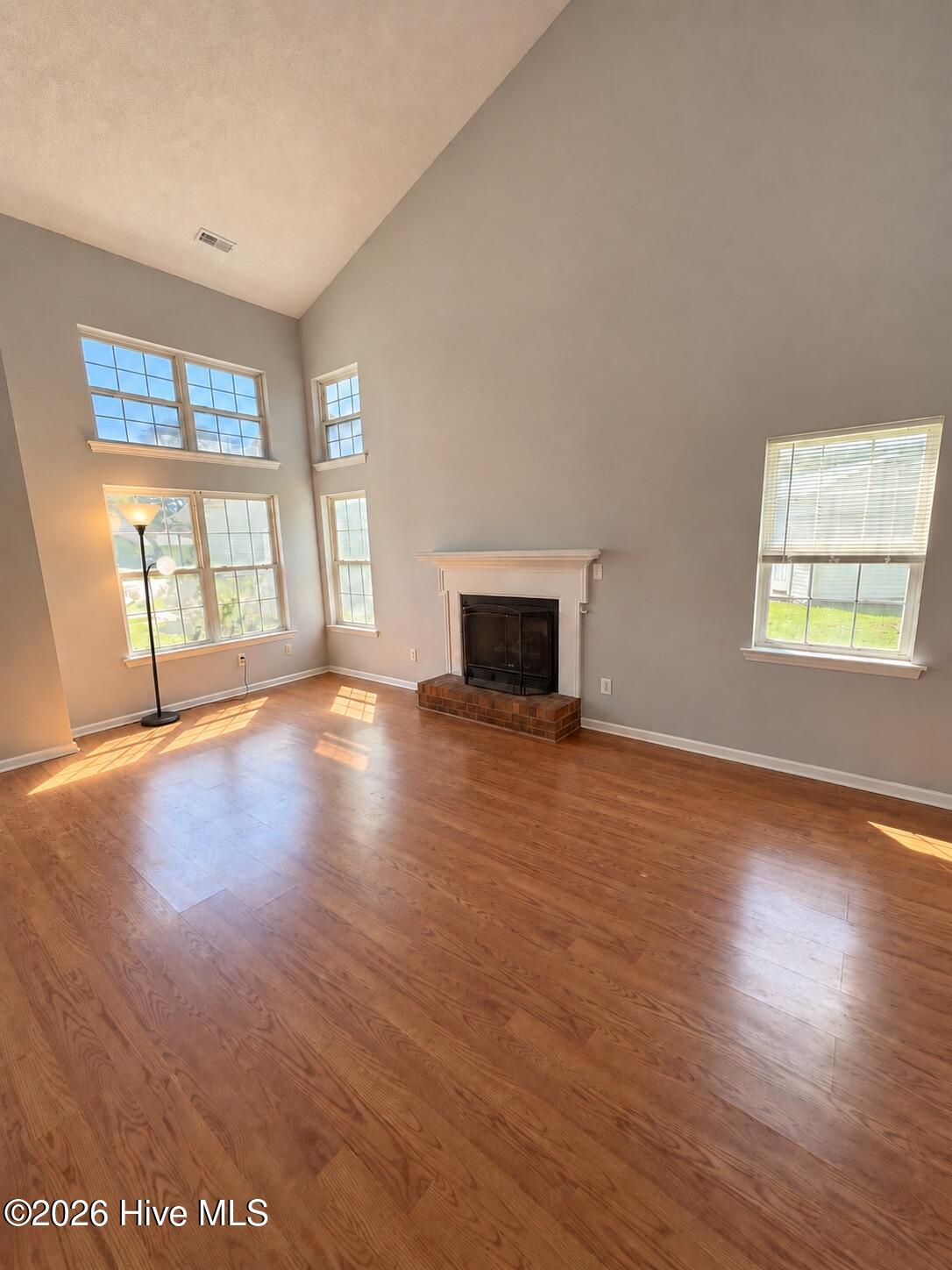 3203 Granville Court Property Photo 6