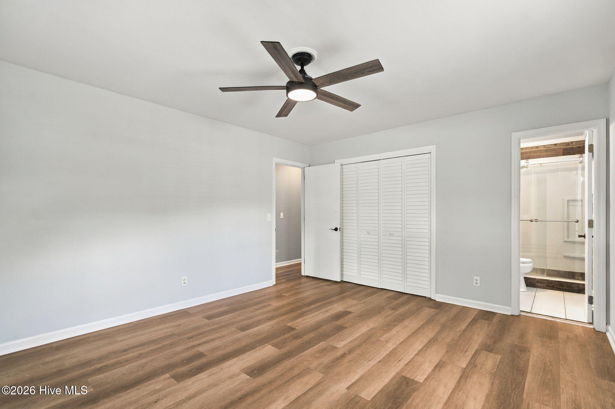 126 Treasure Island Way Property Photo 11
