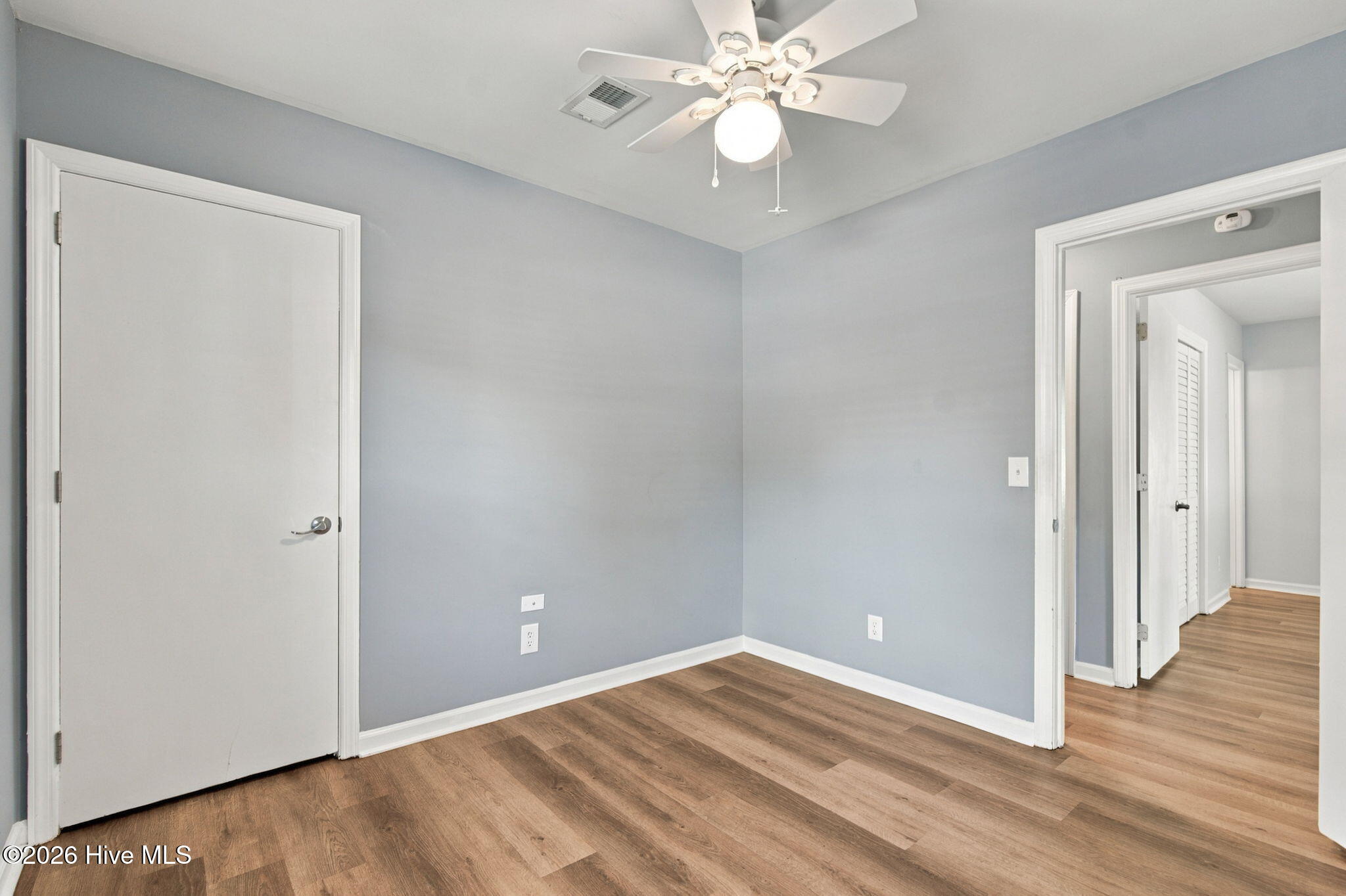 126 Treasure Island Way Property Photo 16