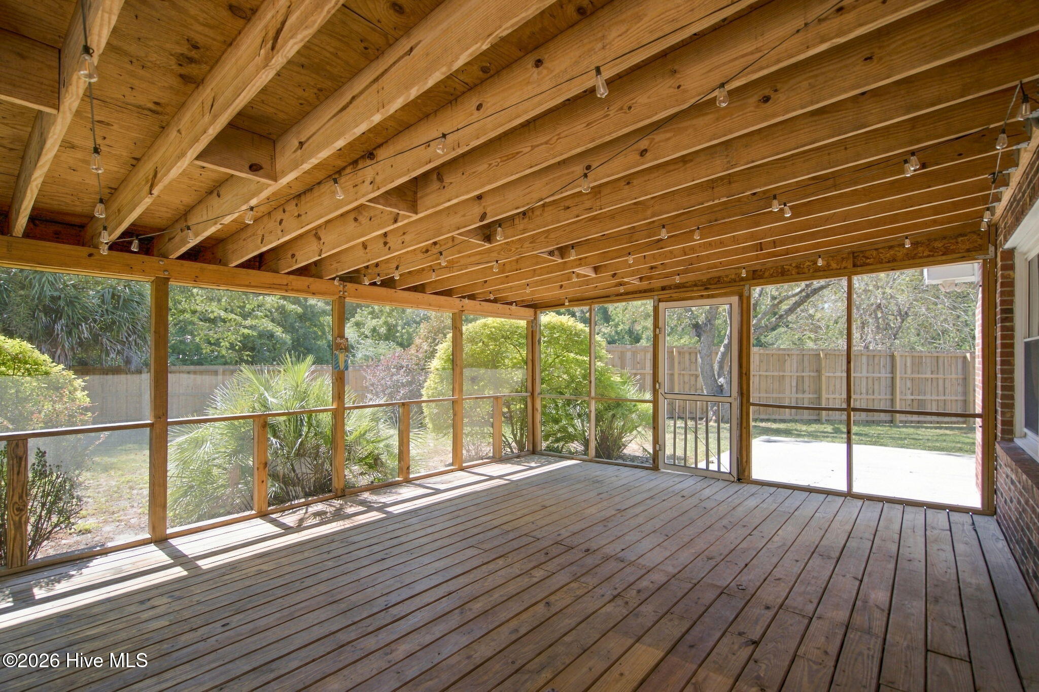 126 Treasure Island Way Property Photo 26