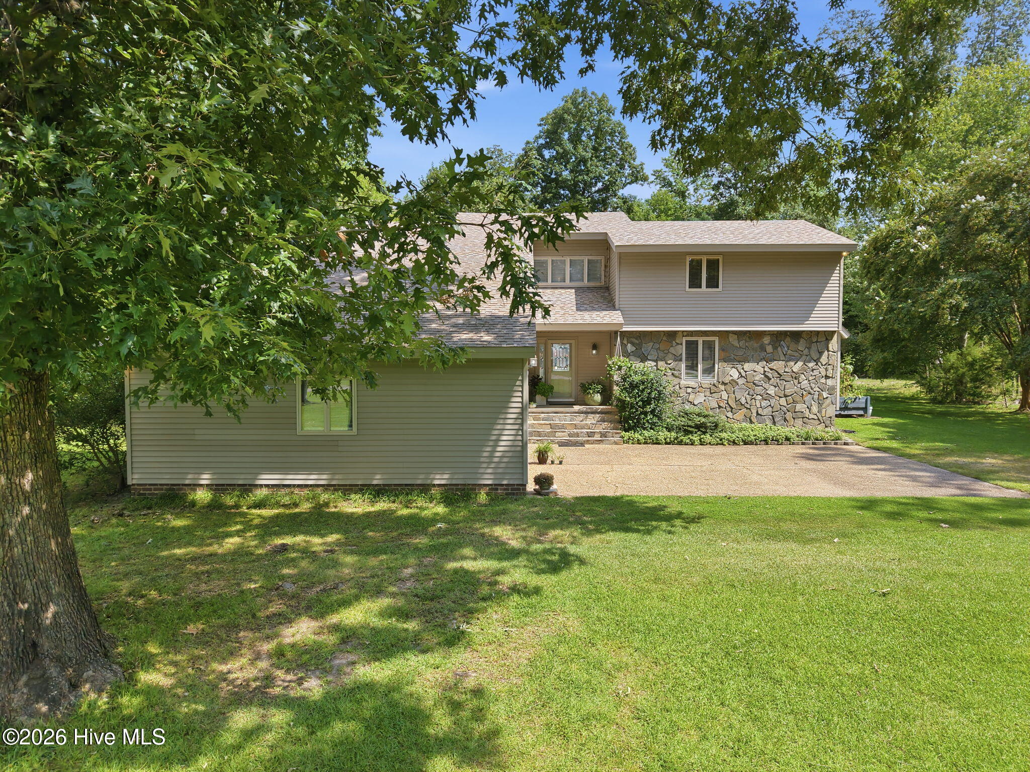302 Dances Bay Road Property Photo 4