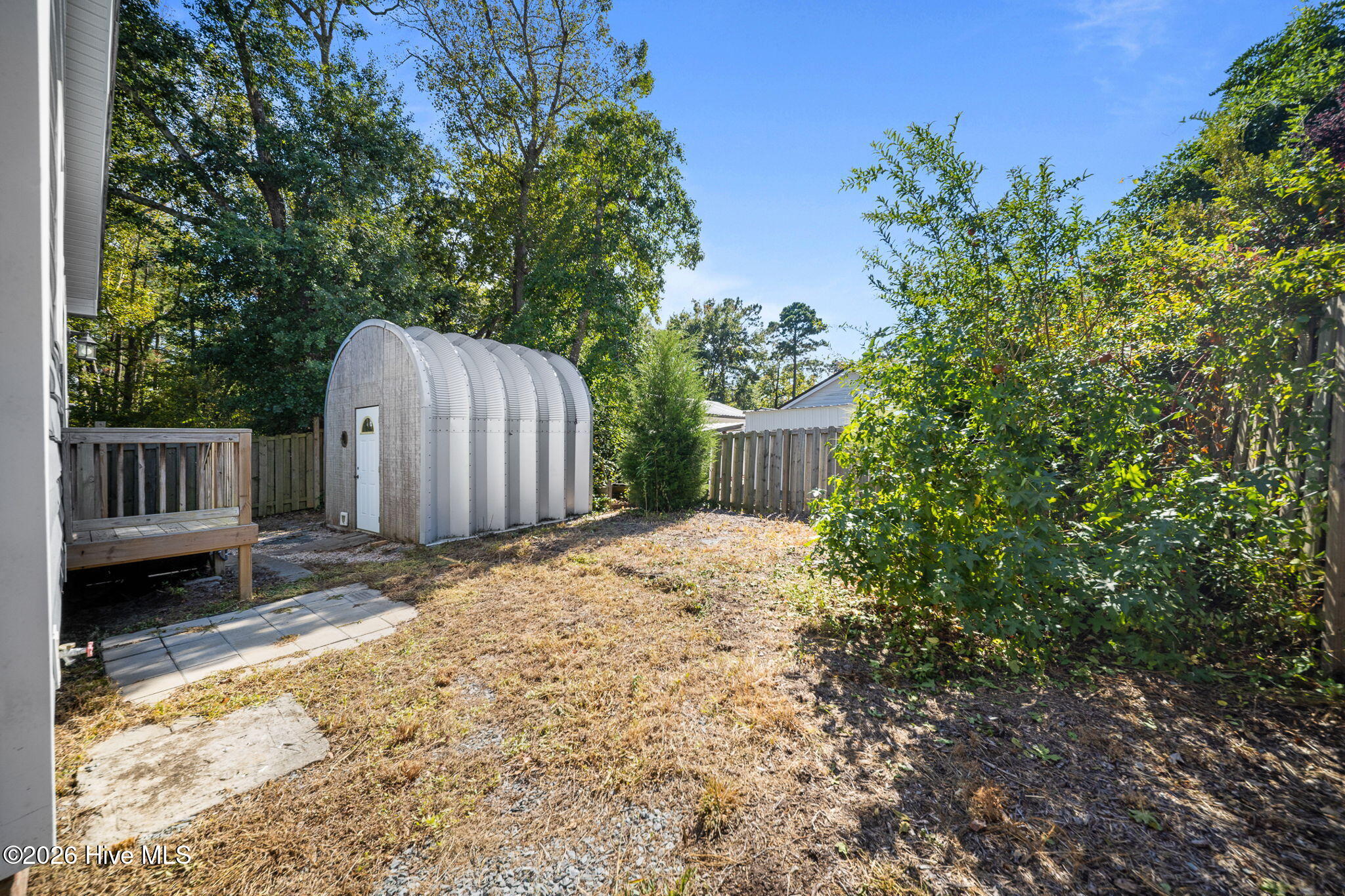 404 Jamaica Drive Property Photo 19
