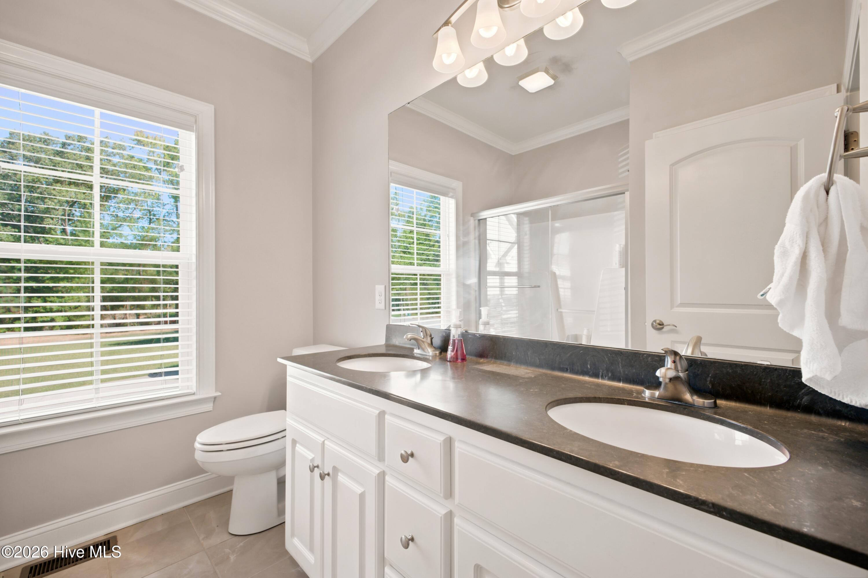 3806 Ramblewood Hill Drive W Property Photo 20