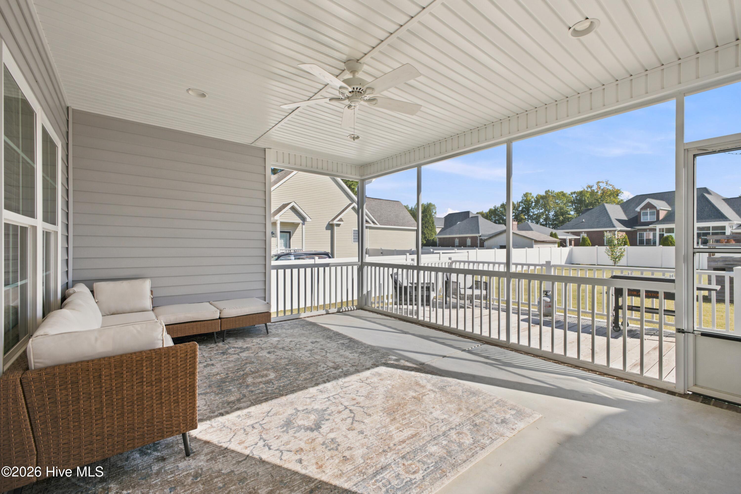 3806 Ramblewood Hill Drive W Property Photo 29