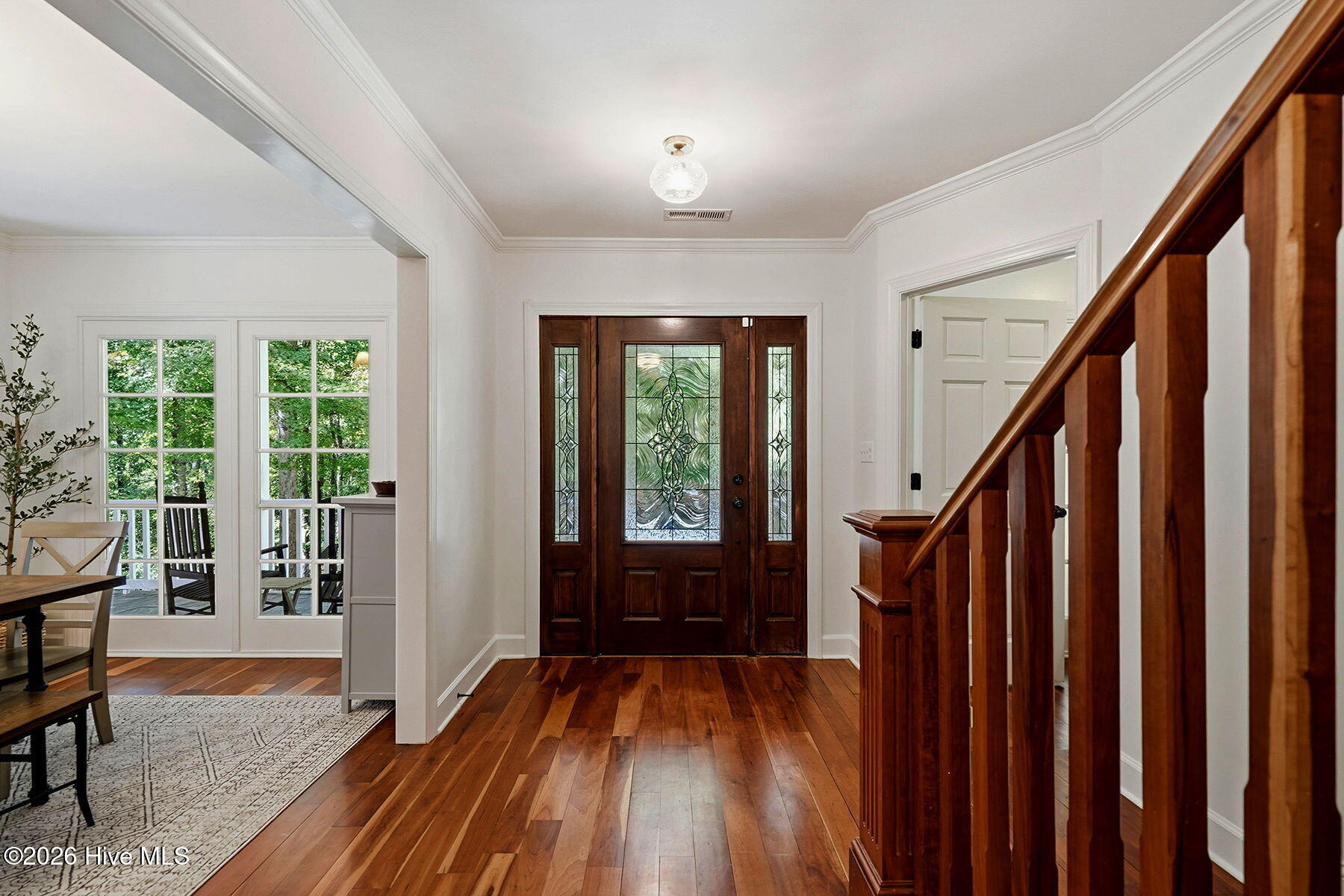 415 River Bluff Drive N Property Photo 3