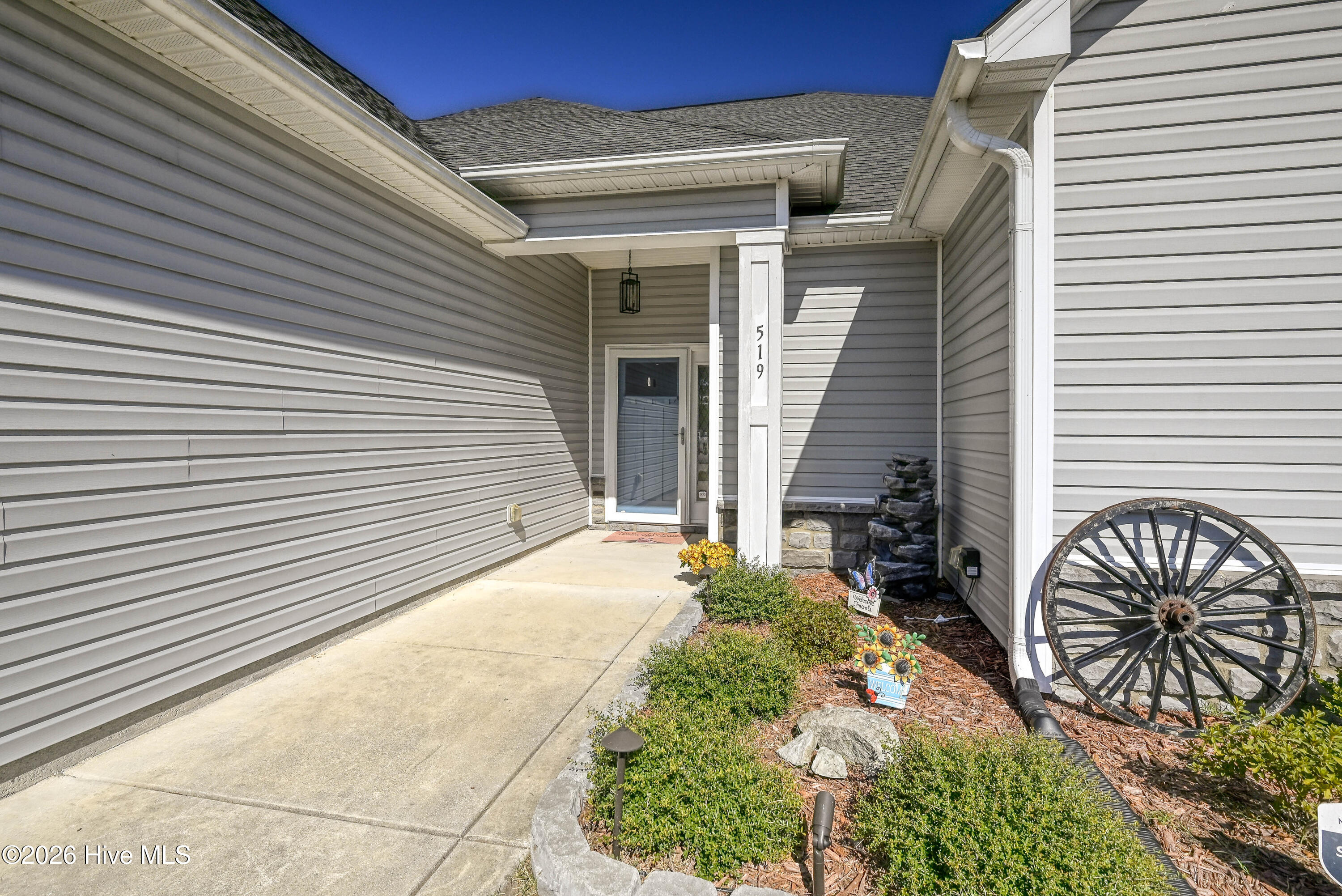 519 Saratoga Road Property Photo 31