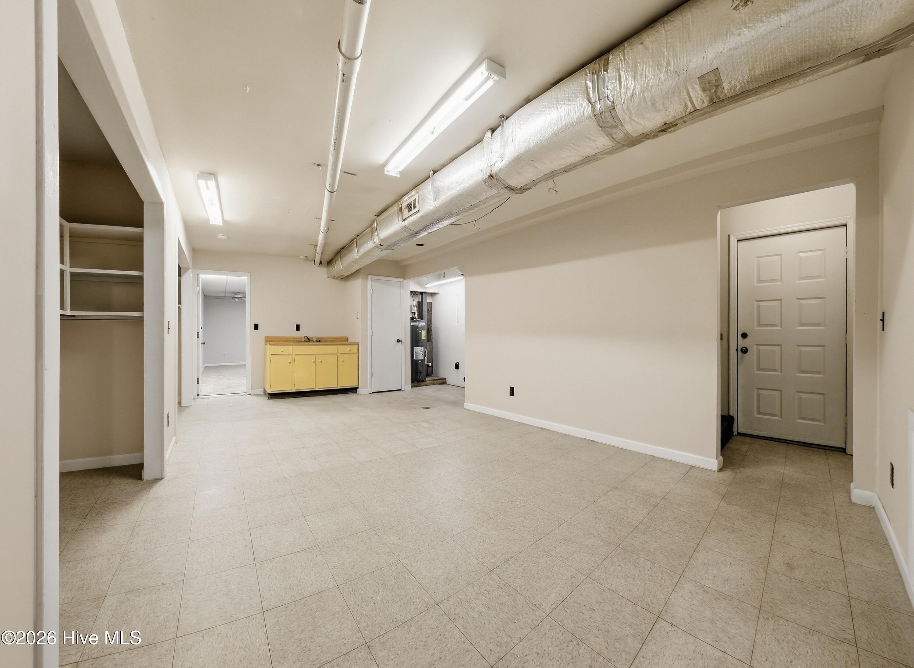 306 Shore Point Drive Property Photo 41