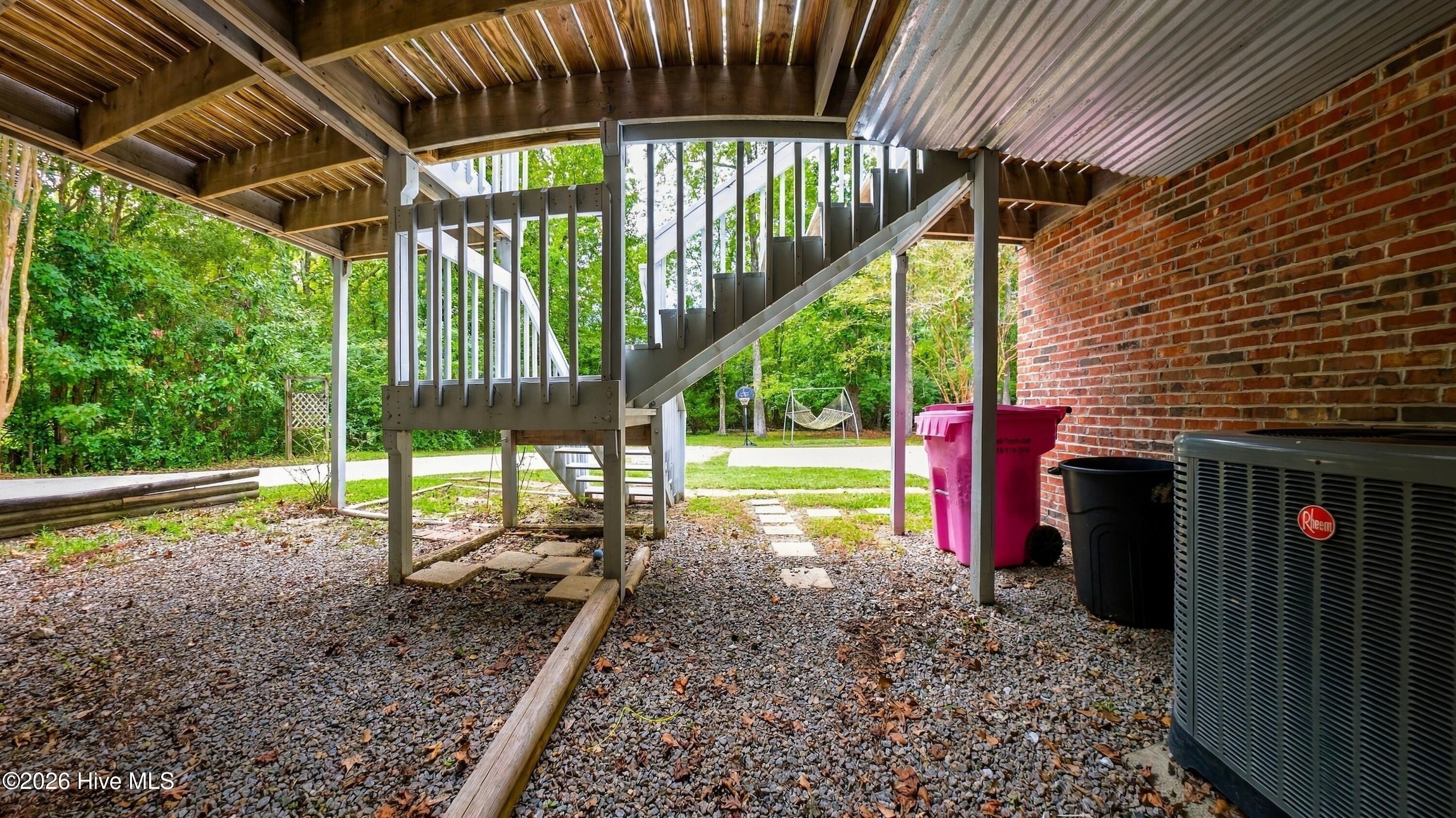 306 Shore Point Drive Property Photo 51