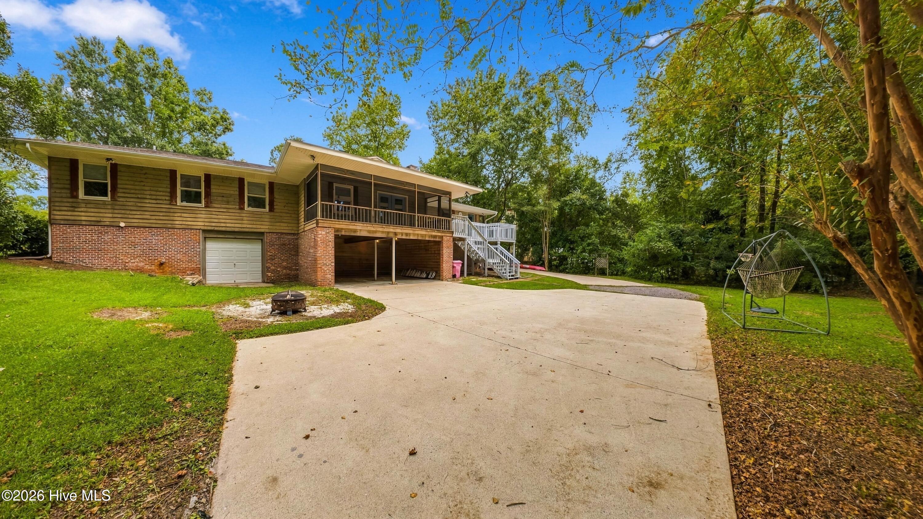 306 Shore Point Drive Property Photo 53