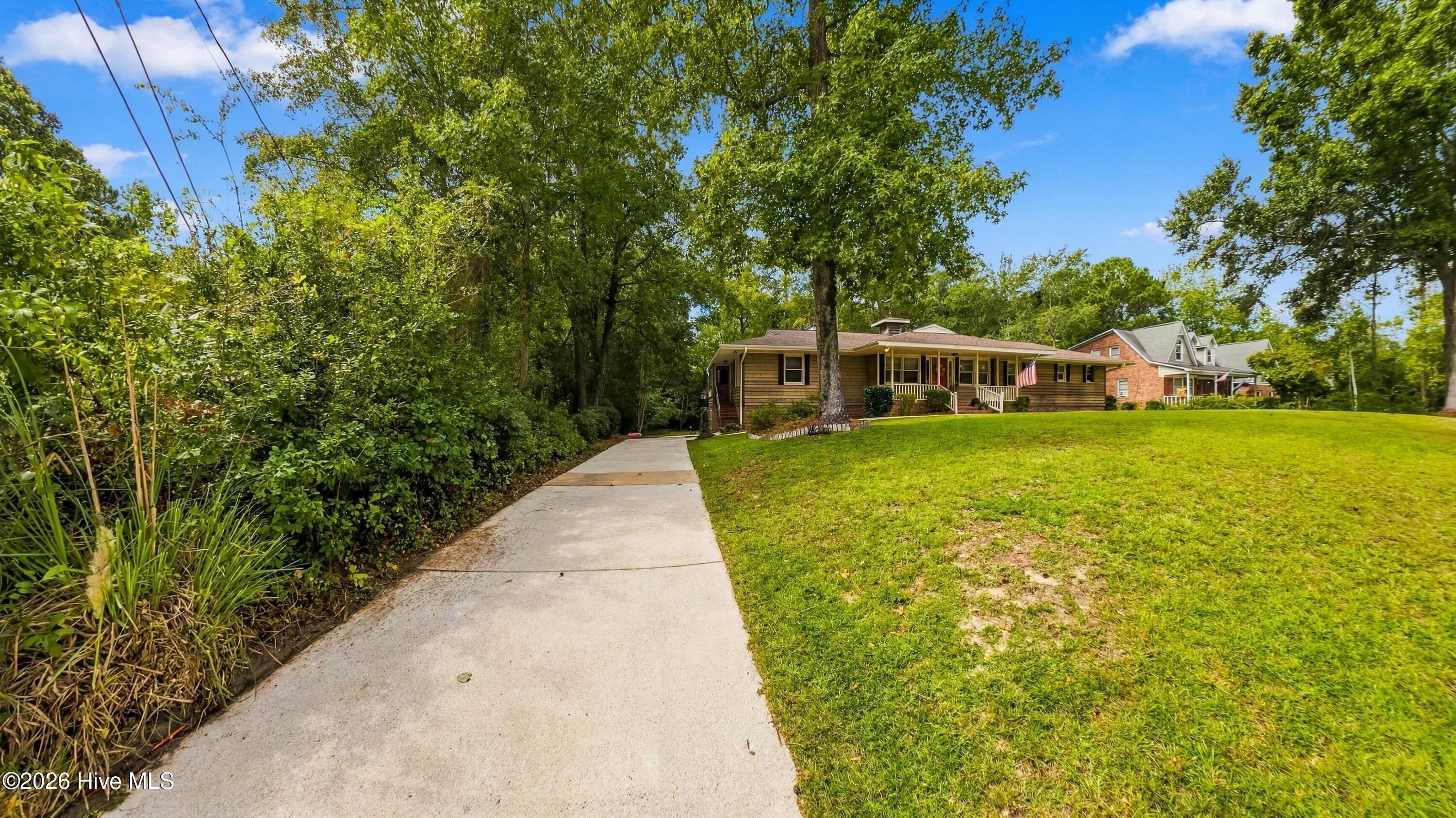306 Shore Point Drive Property Photo 67