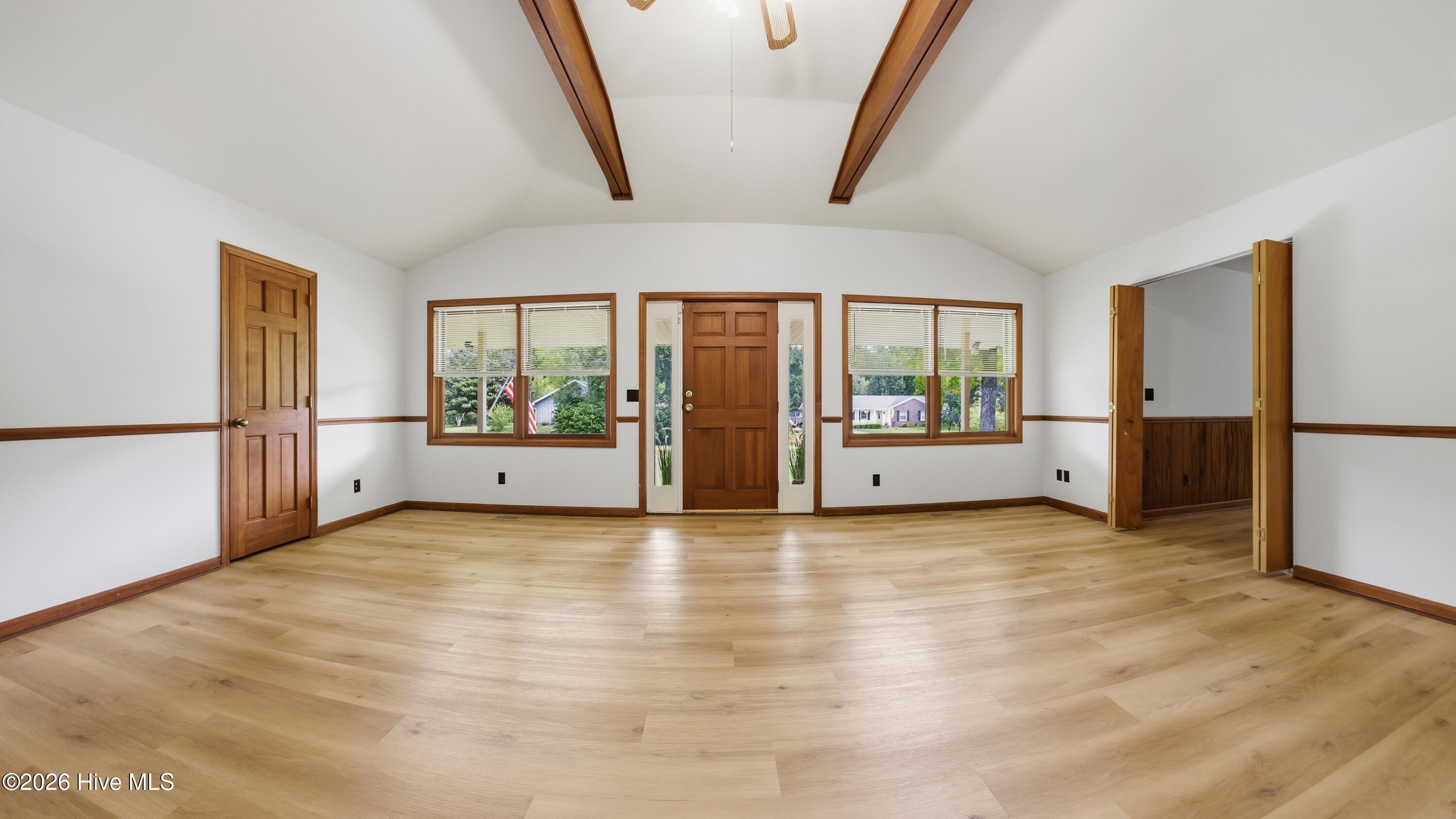 306 Shore Point Drive Property Photo 82