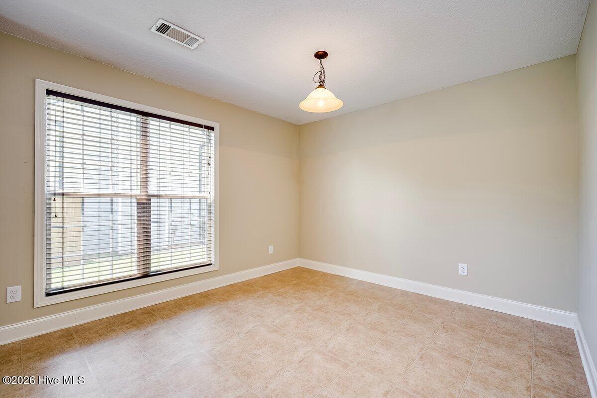 513 Capstone Way Property Photo 11