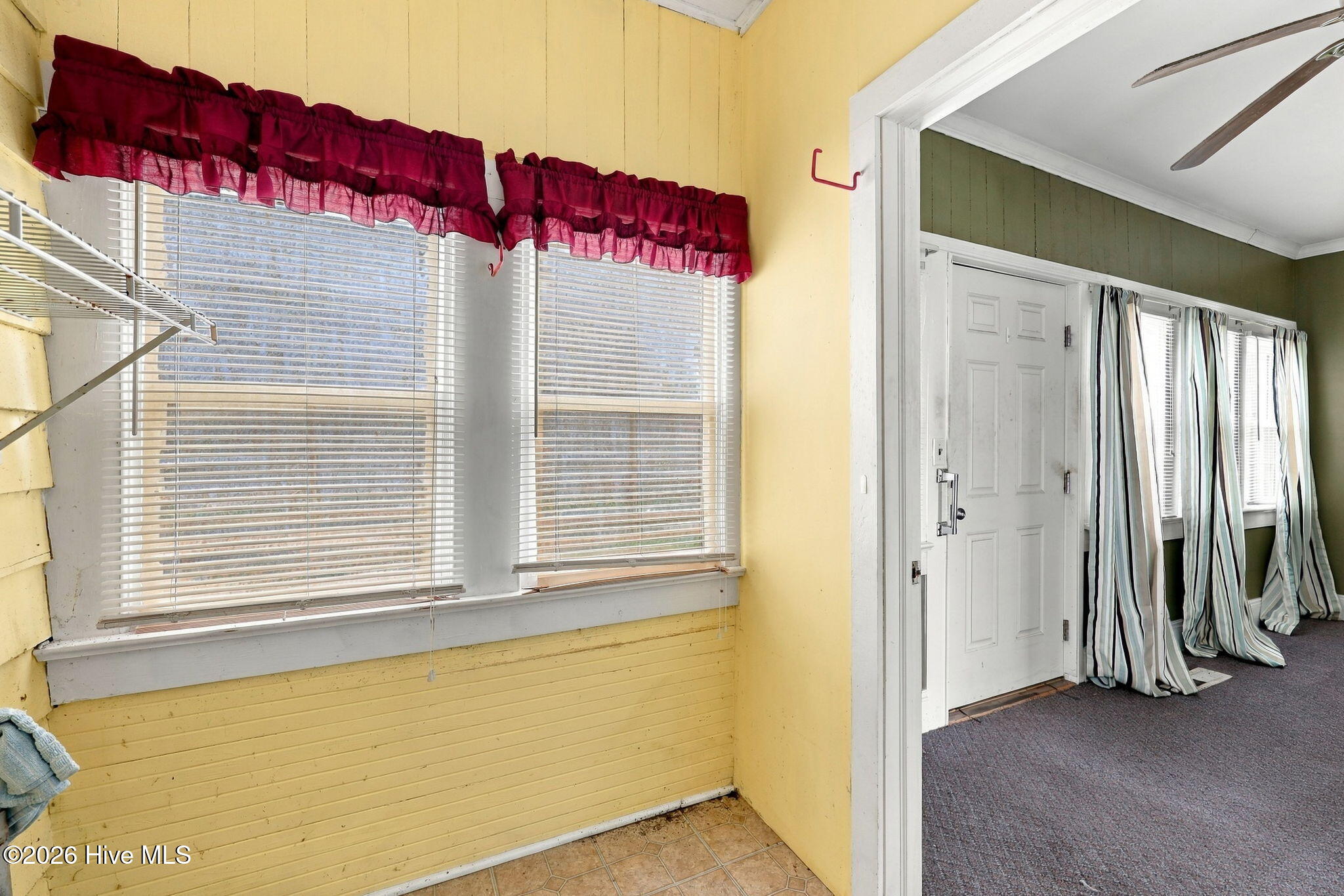 101 S Chestnut Street Property Photo 22
