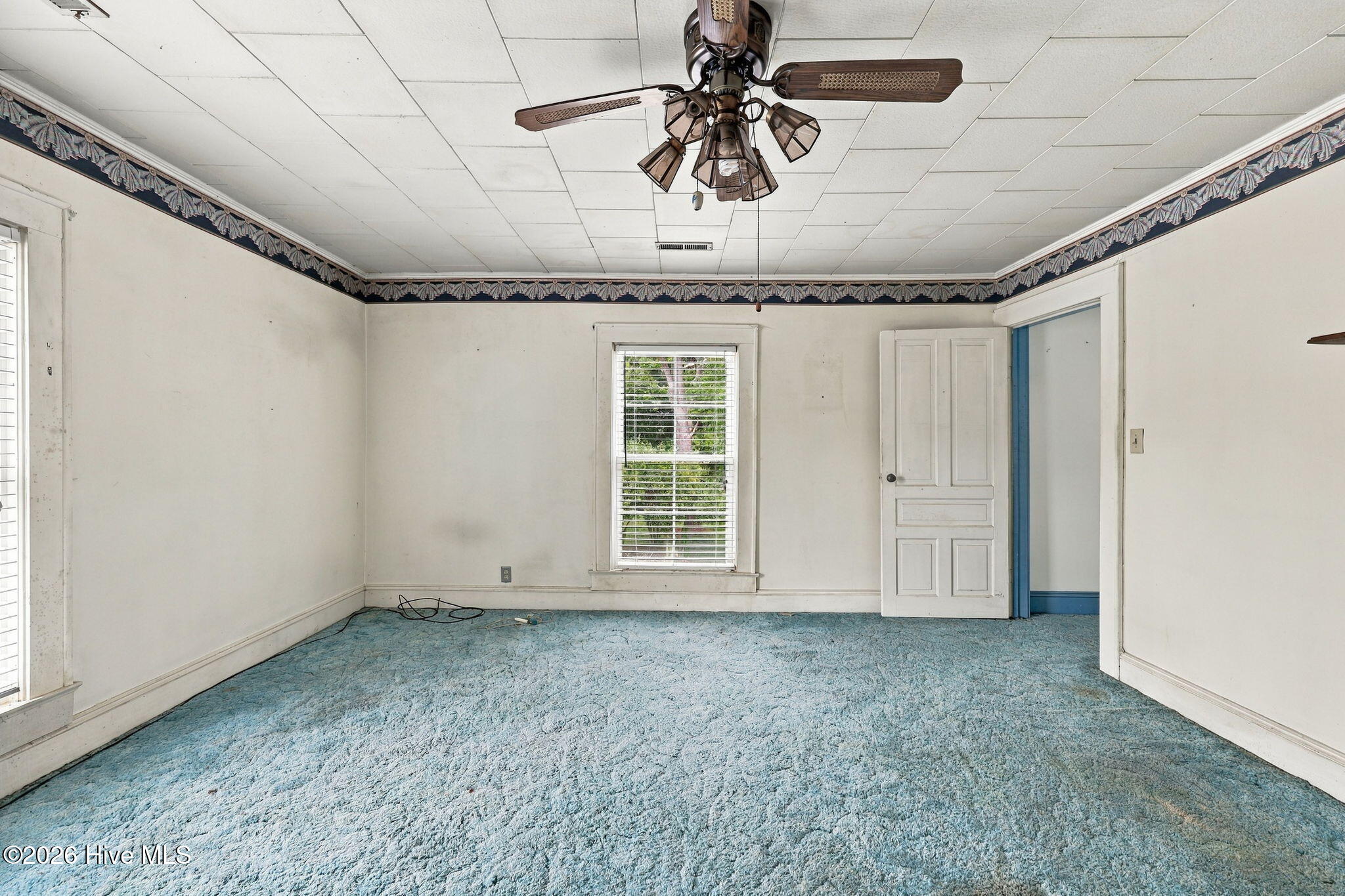 101 S Chestnut Street Property Photo 32