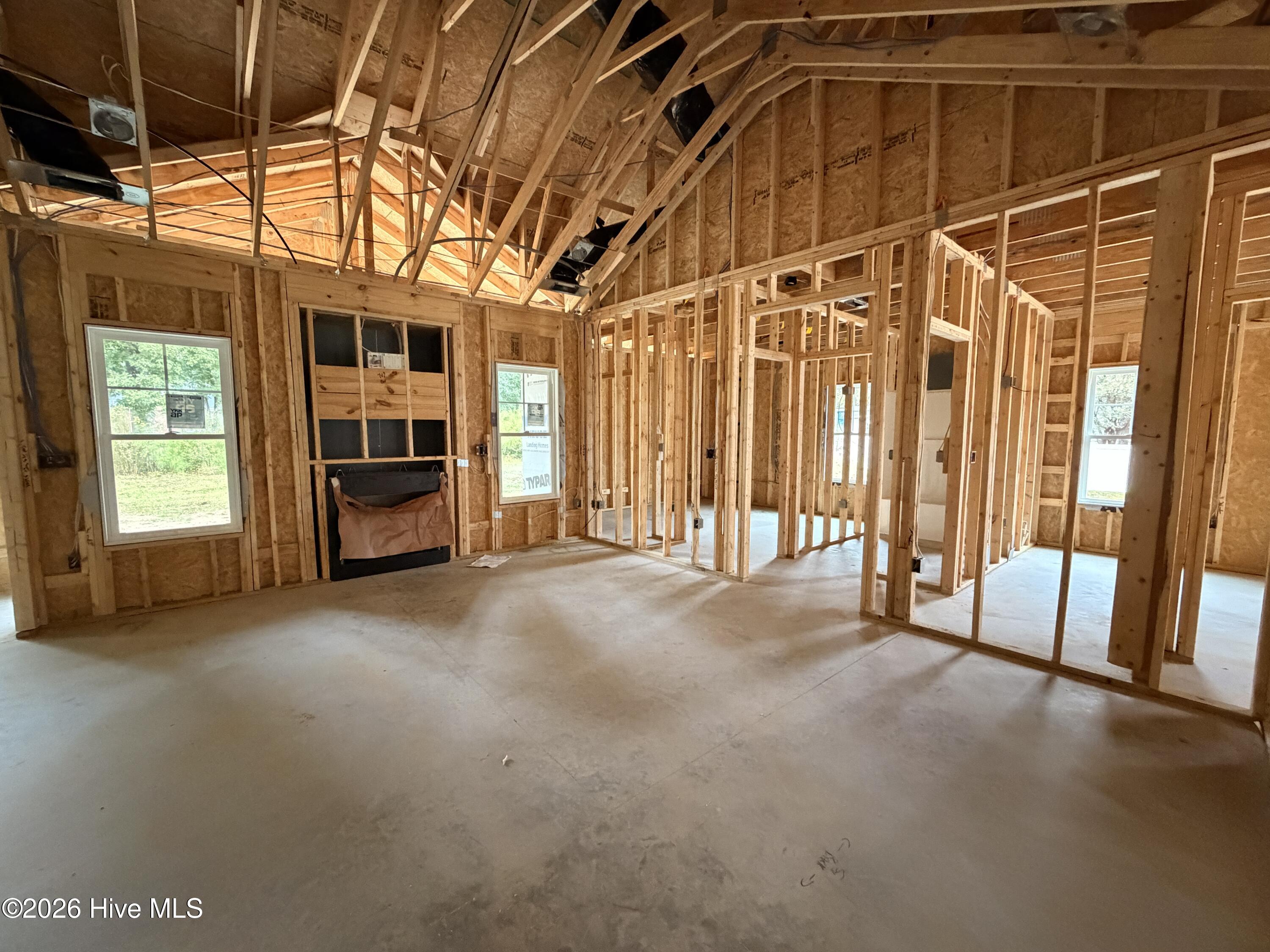 2106 Saint George Place Property Photo 5