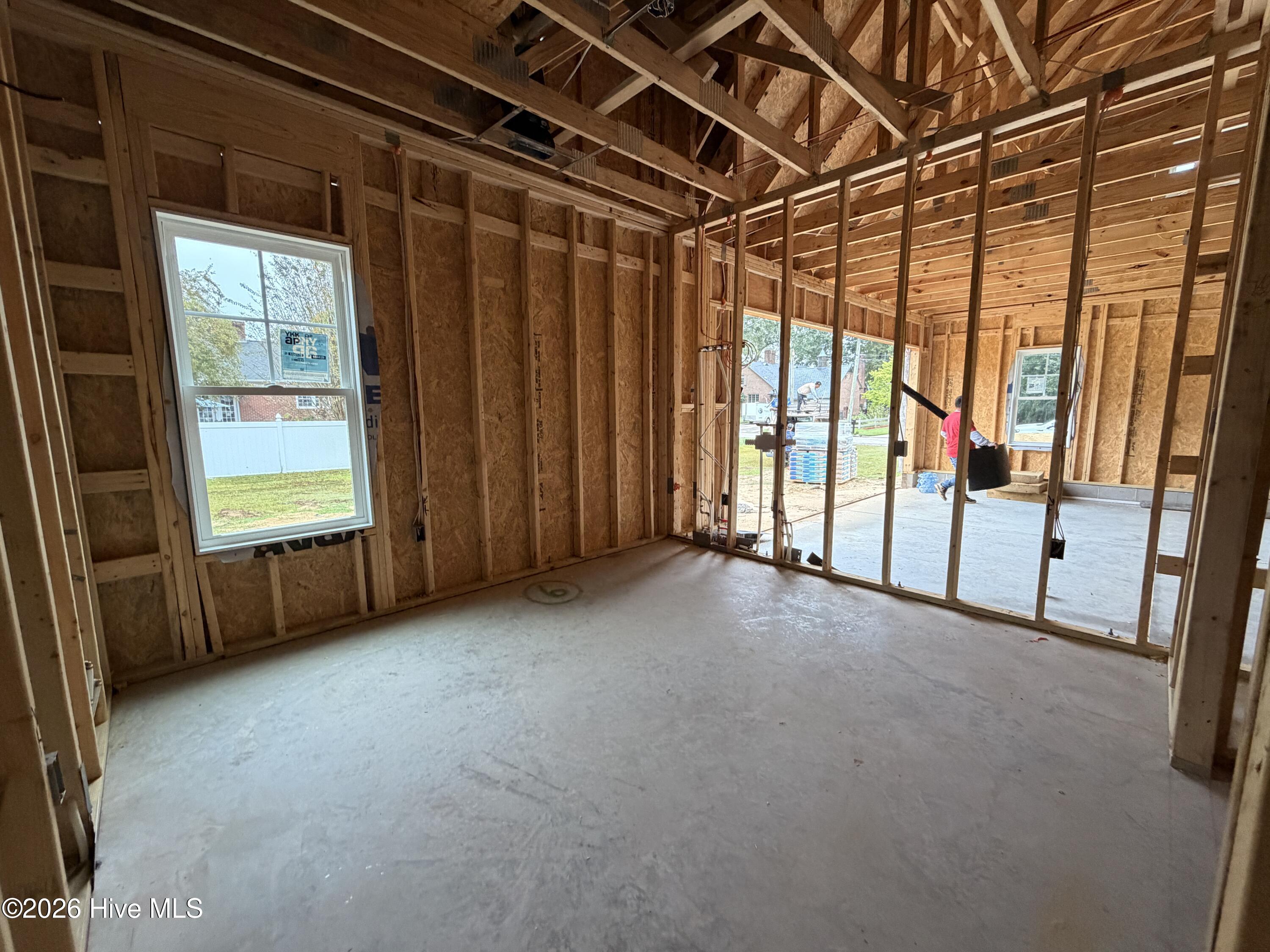 2106 Saint George Place Property Photo 11