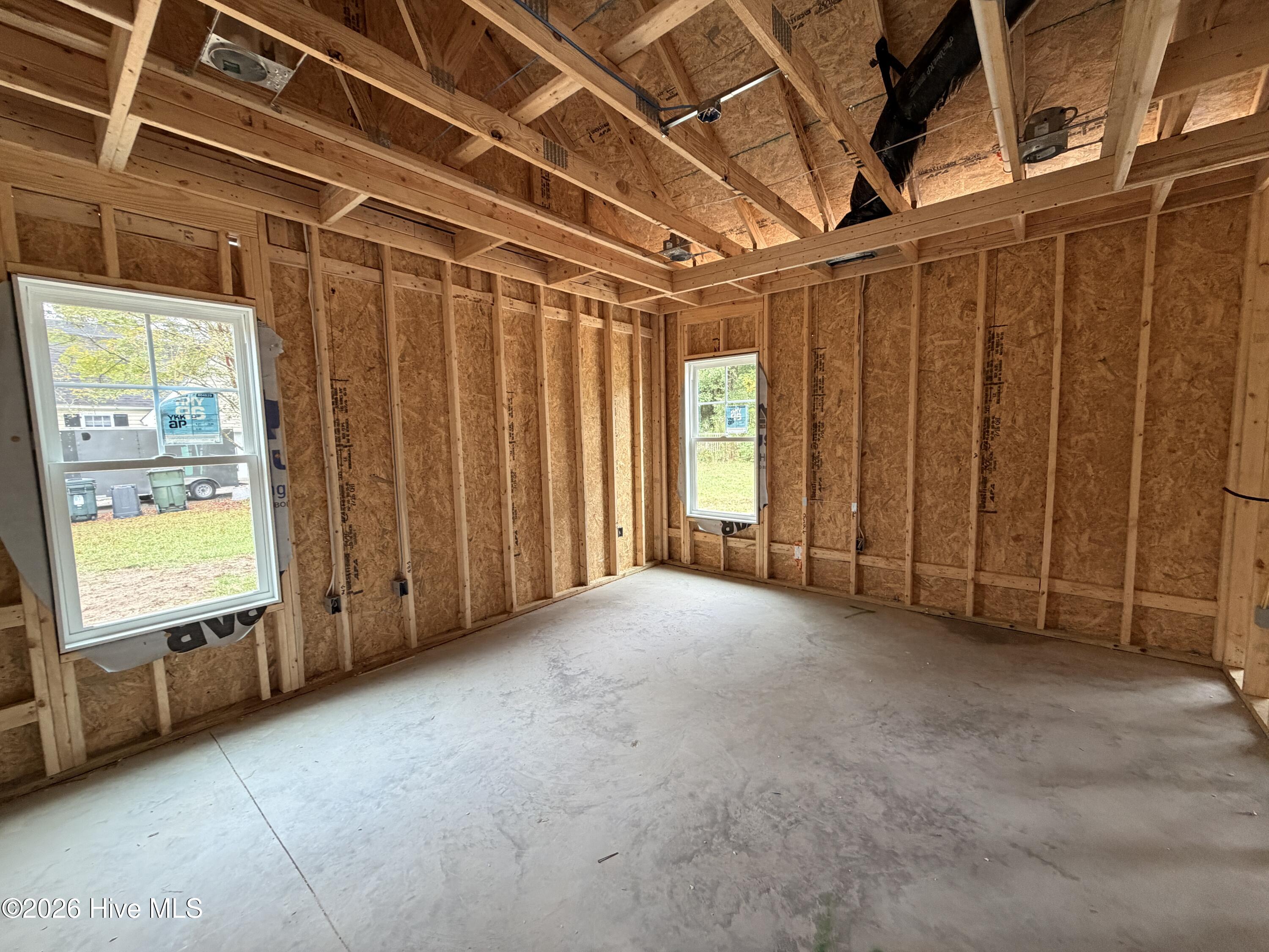 2106 Saint George Place Property Photo 14