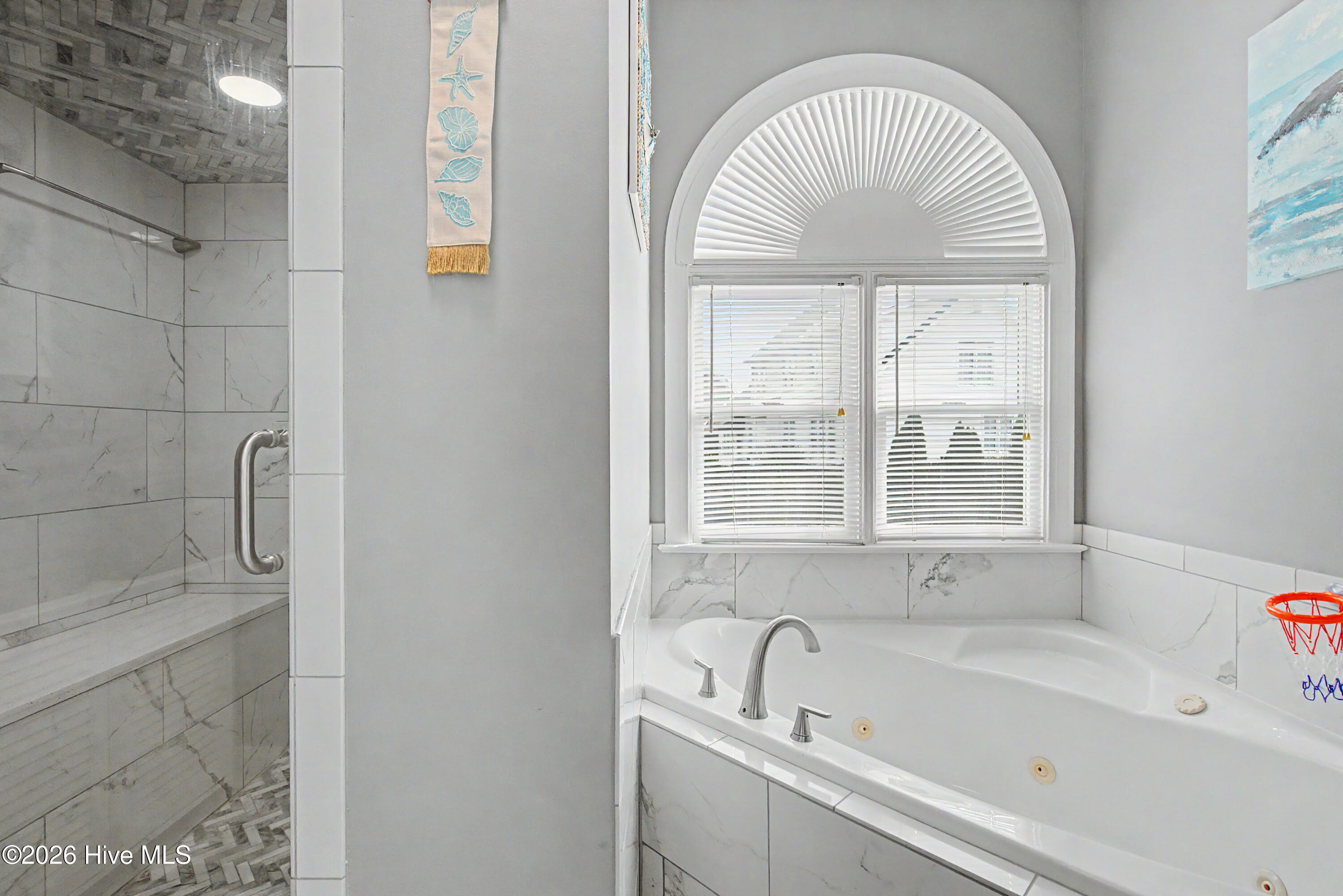 4900 Country Club Drive N Property Photo 19