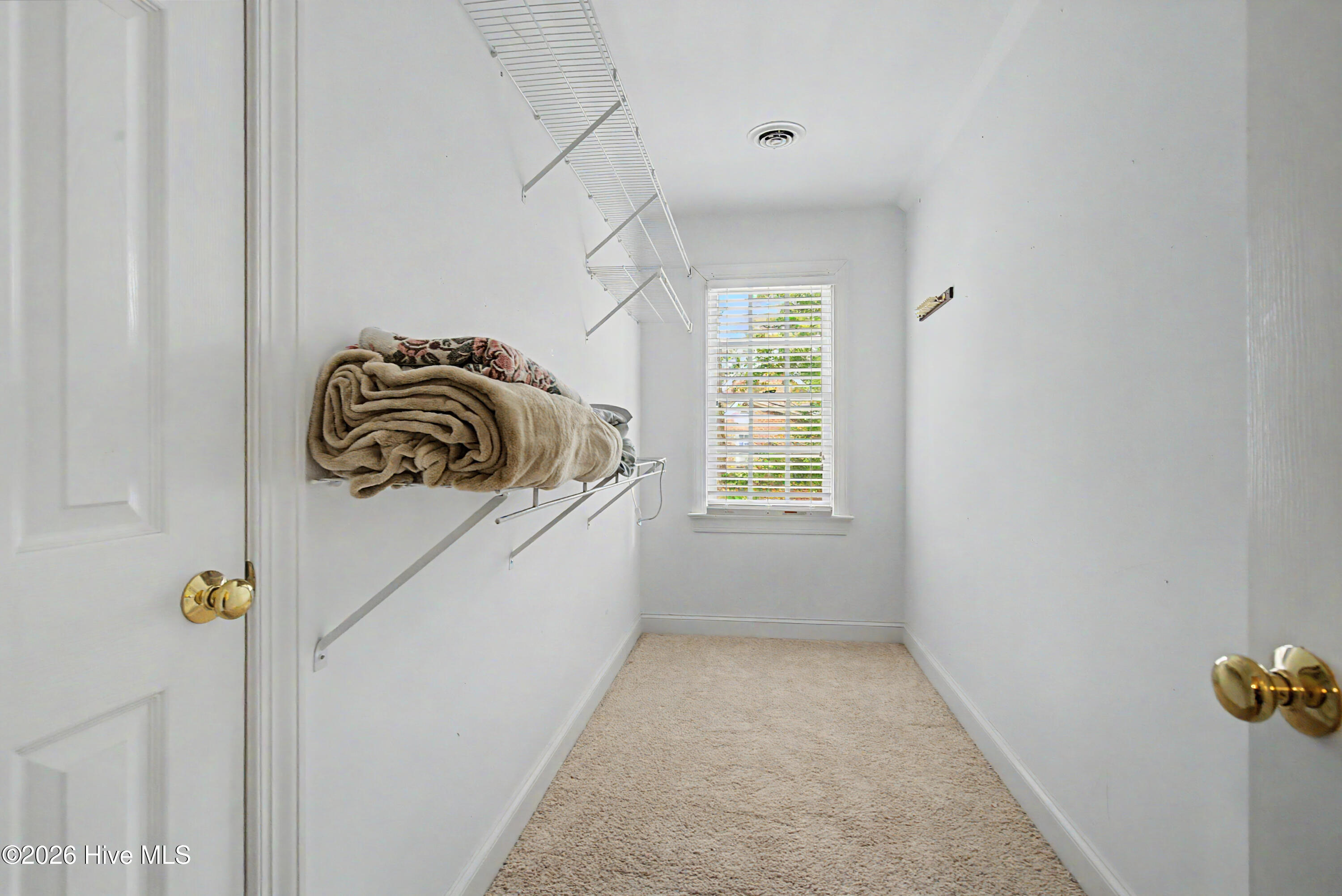 4900 Country Club Drive N Property Photo 23