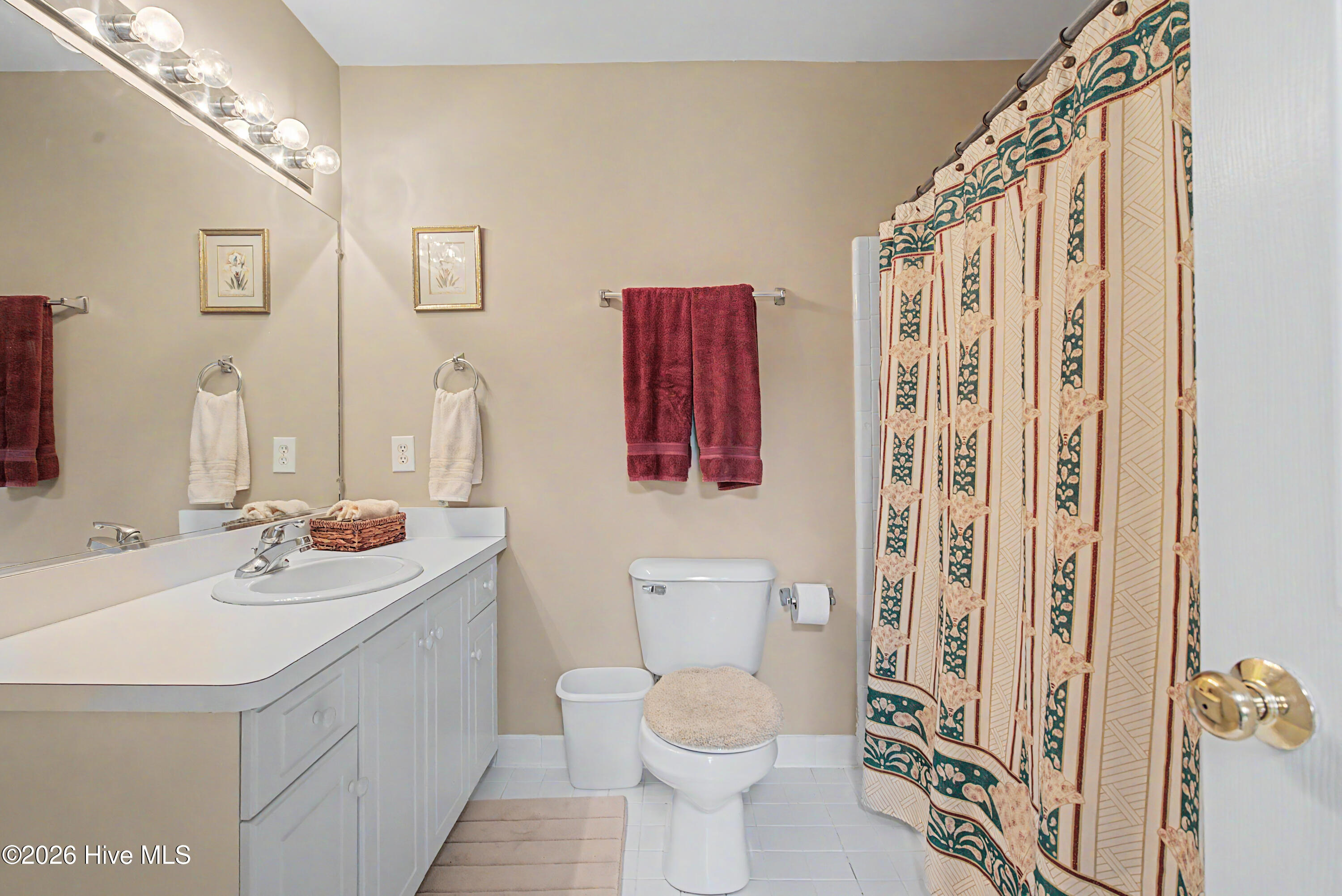 4900 Country Club Drive N Property Photo 25