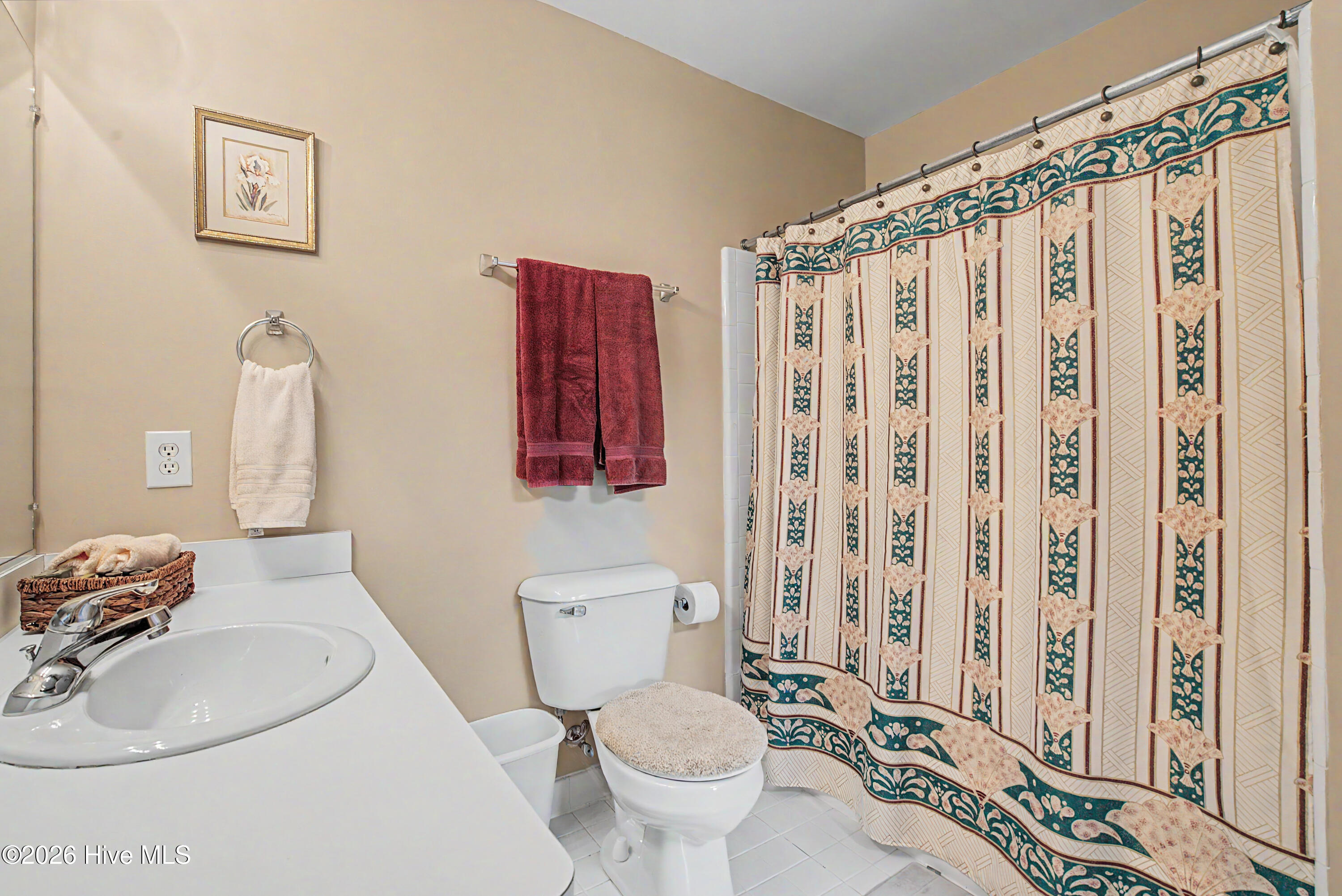 4900 Country Club Drive N Property Photo 26