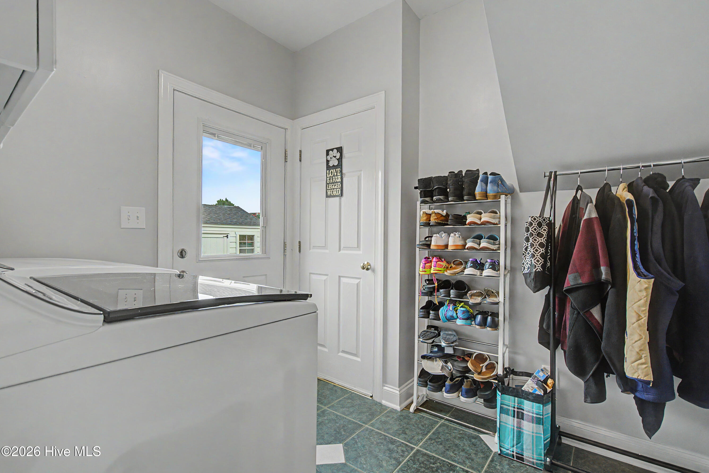 4900 Country Club Drive N Property Photo 29