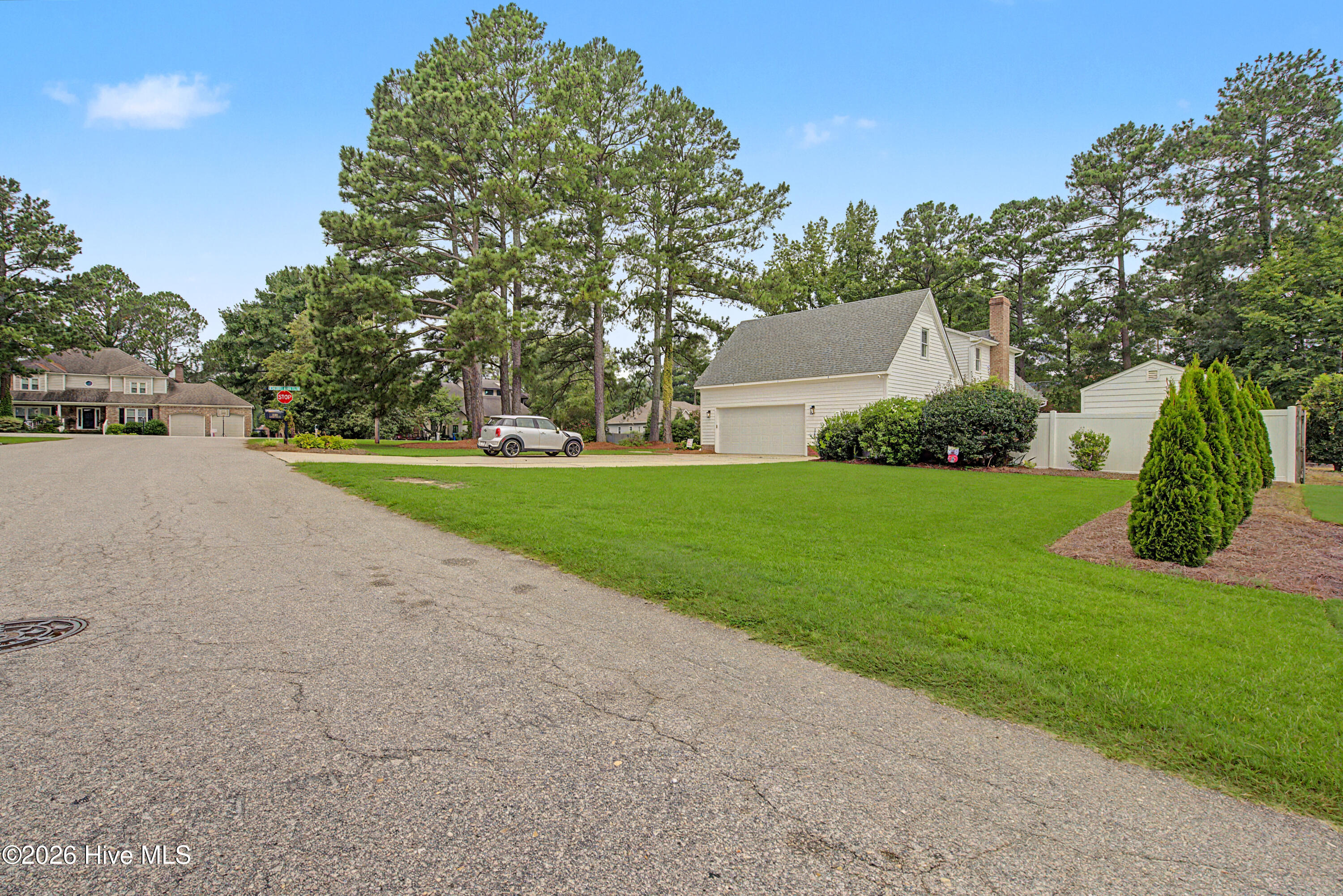 4900 Country Club Drive N Property Photo 51