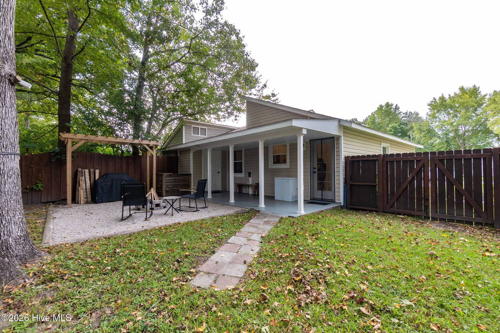 110 Twin Wood Drive Property Photo 17
