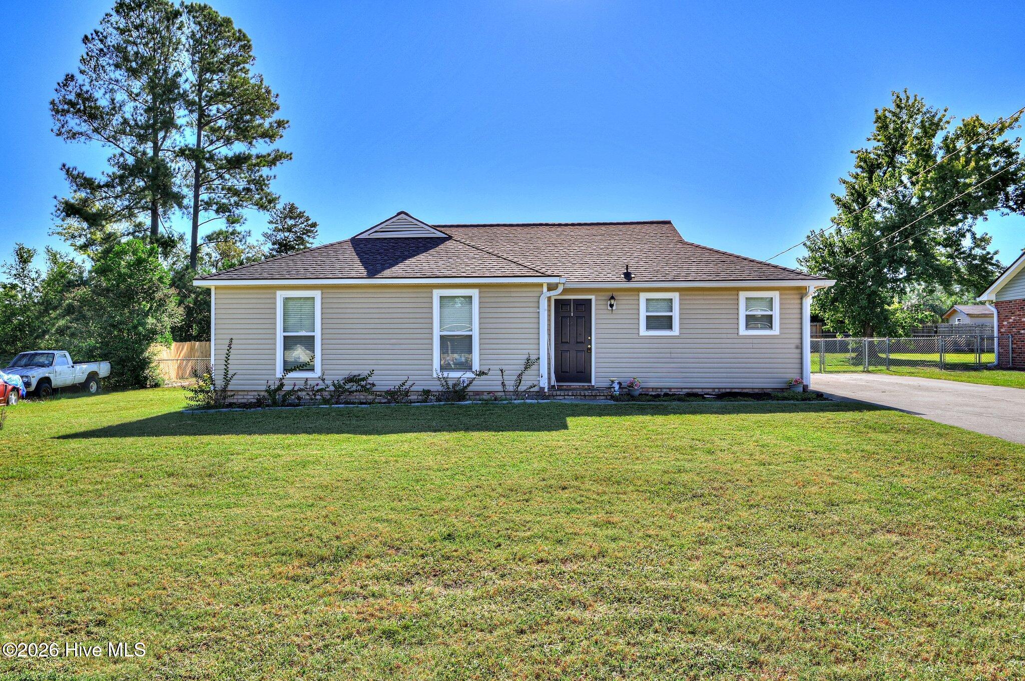 127 Cyndee Circle Property Photo 1