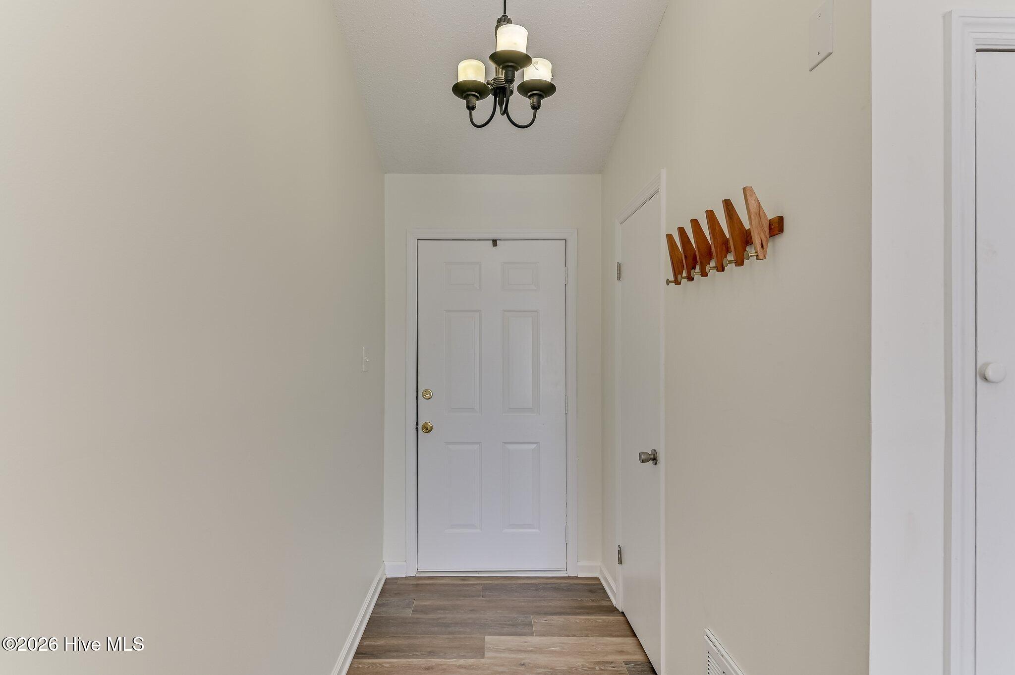 127 Cyndee Circle Property Photo 5