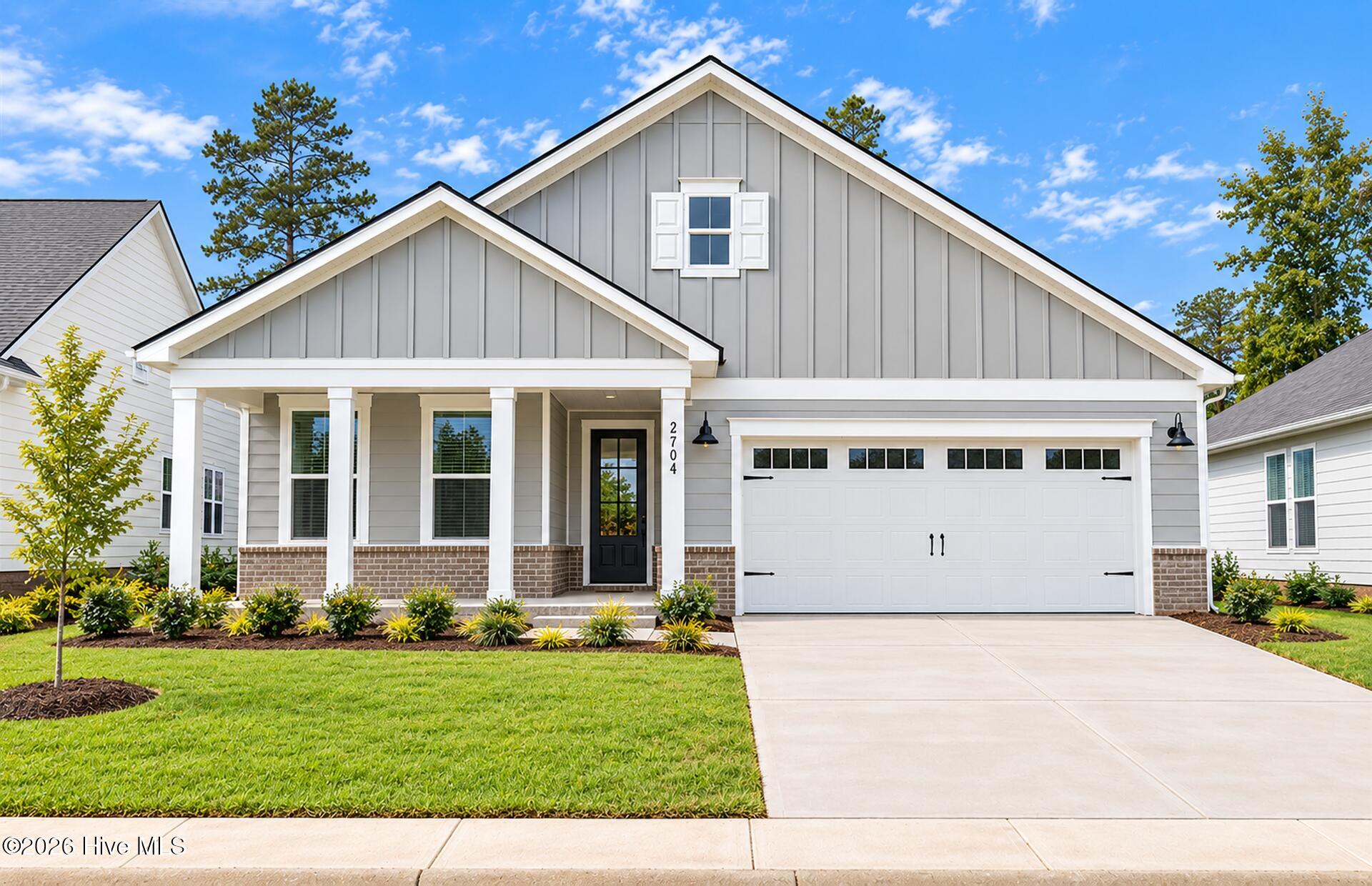 2704 Silver Weed Court Property Photo 1