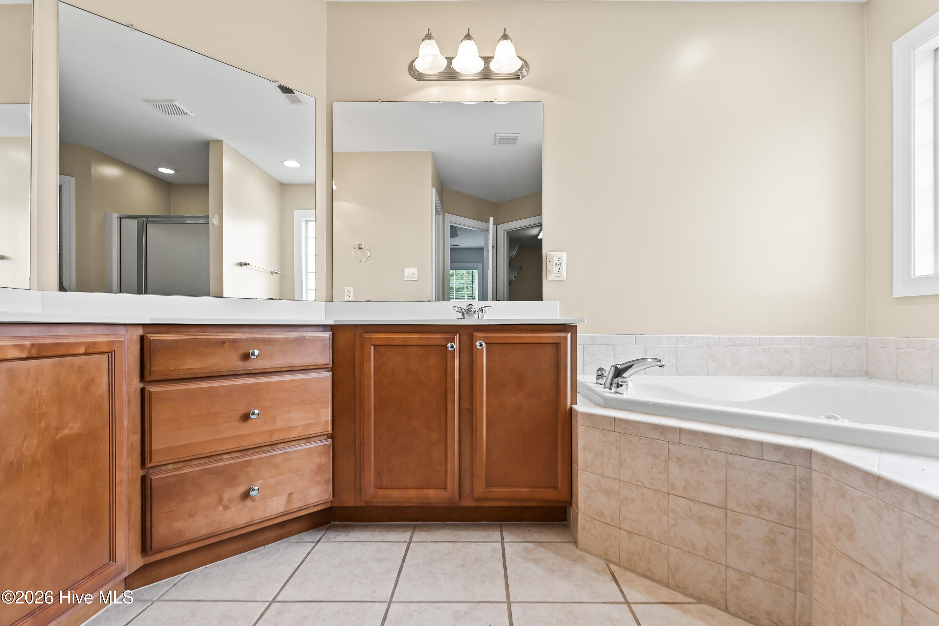 109 Cypress Bay Drive Property Photo 15