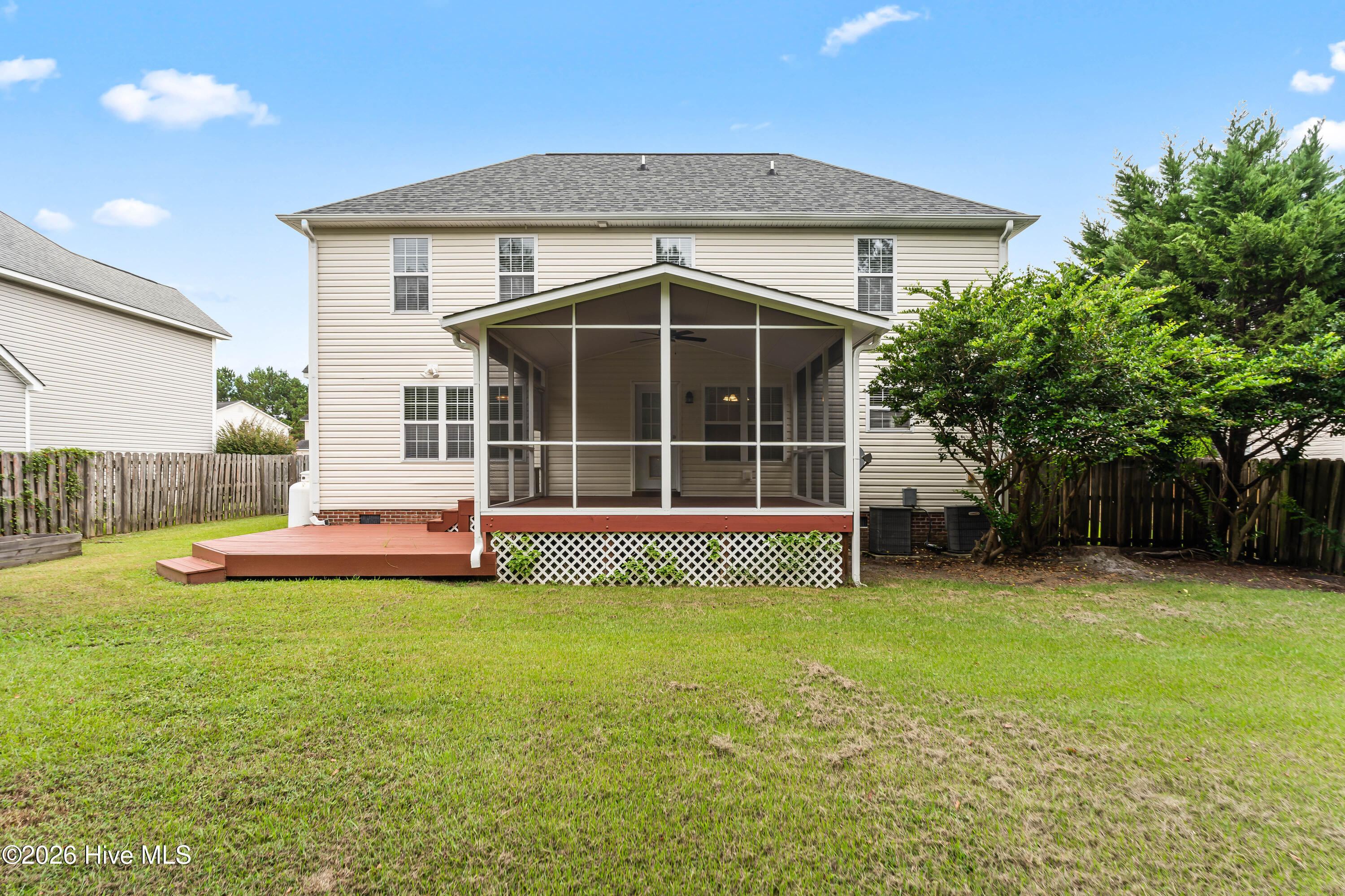 109 Cypress Bay Drive Property Photo 32