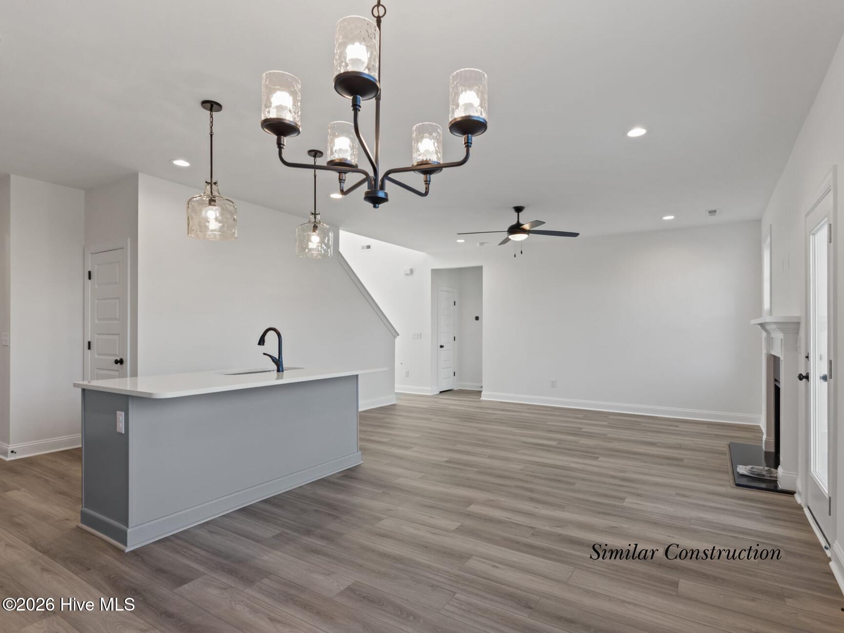 109 Eastbay Way Property Photo 11