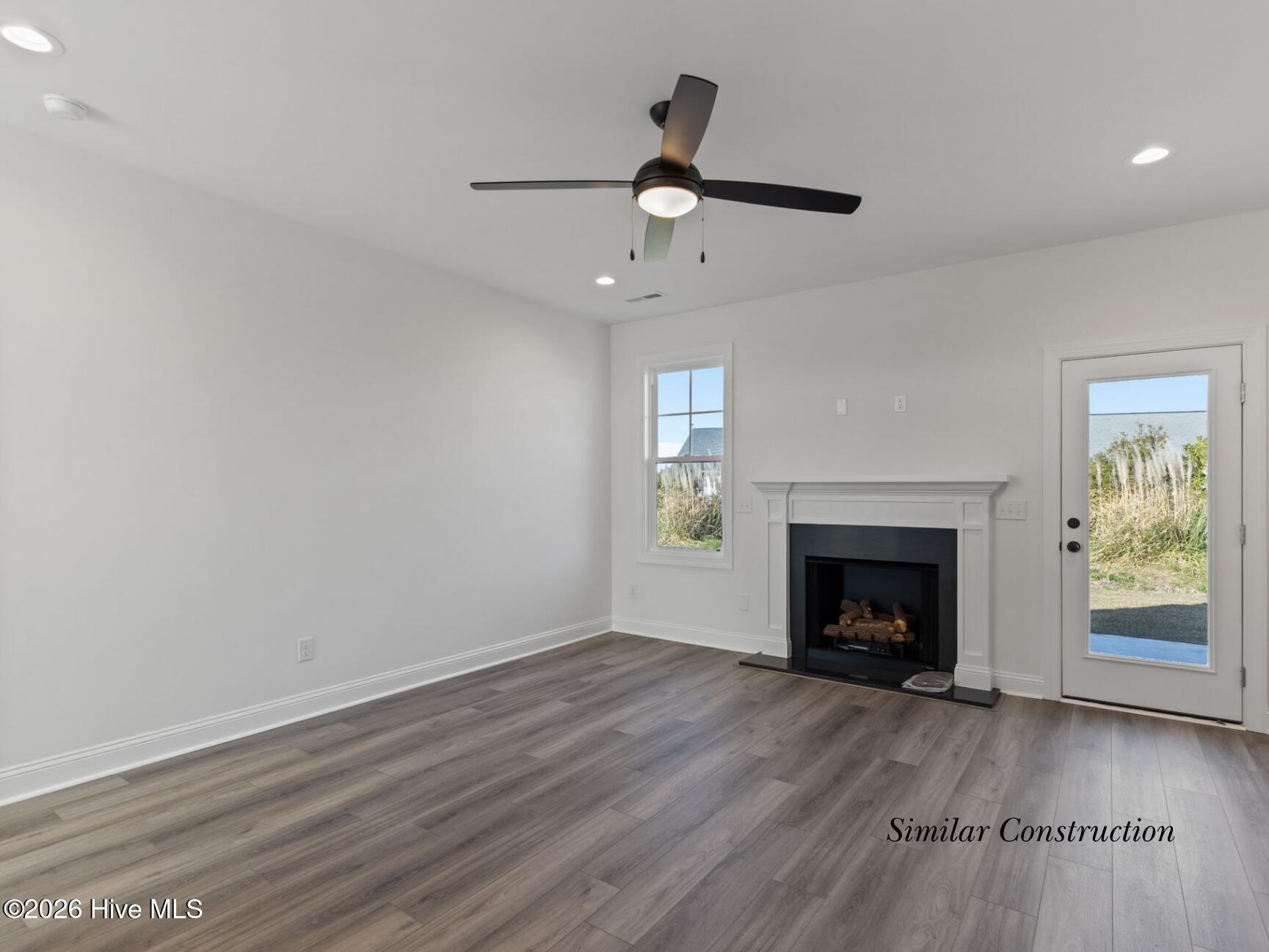 109 Eastbay Way Property Photo 19