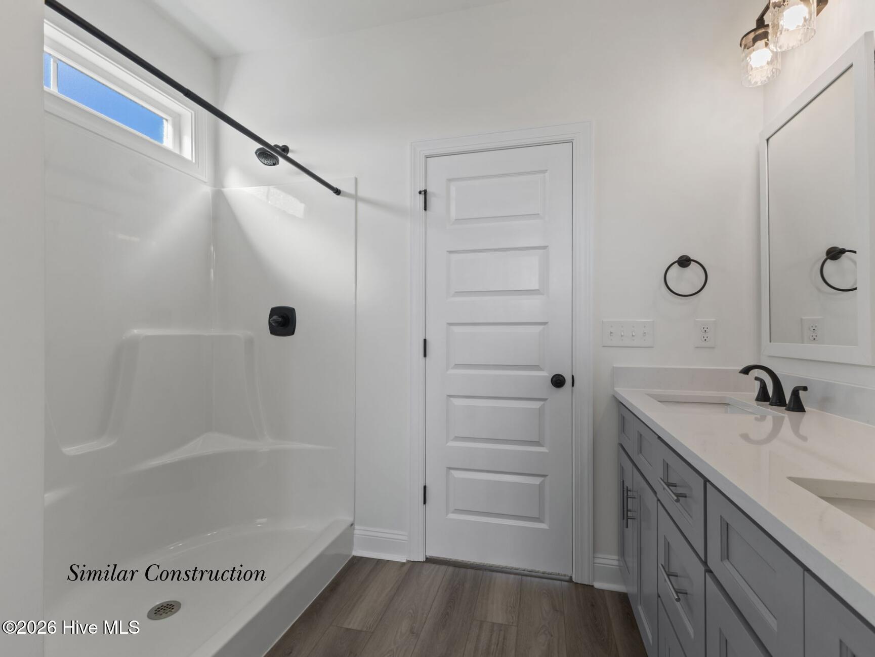 109 Eastbay Way Property Photo 22