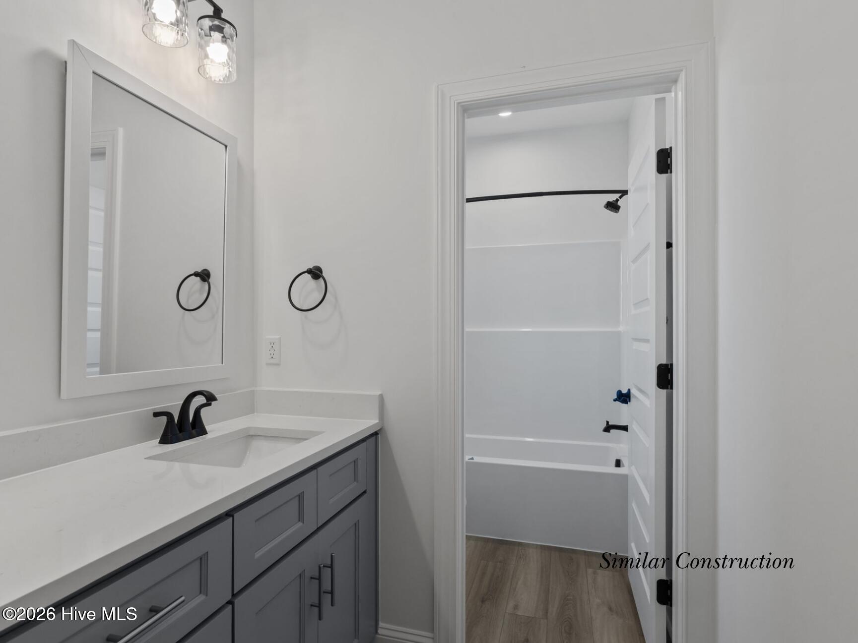 109 Eastbay Way Property Photo 28