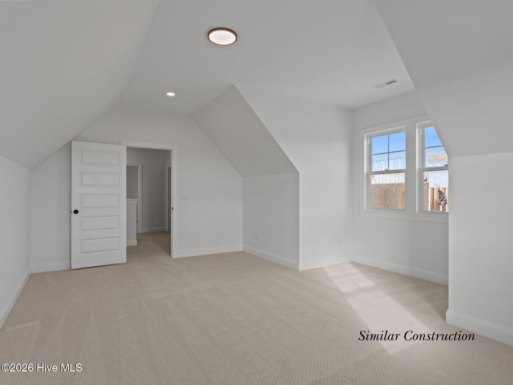 109 Eastbay Way Property Photo 31