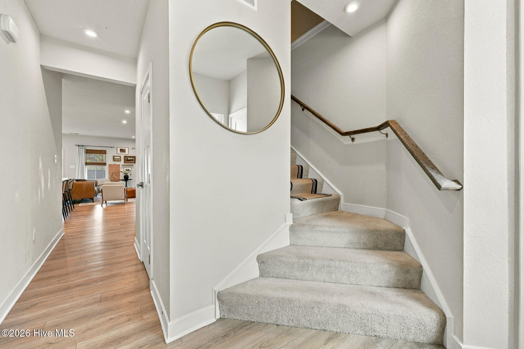 106 Spinnaker Street B Property Photo 2