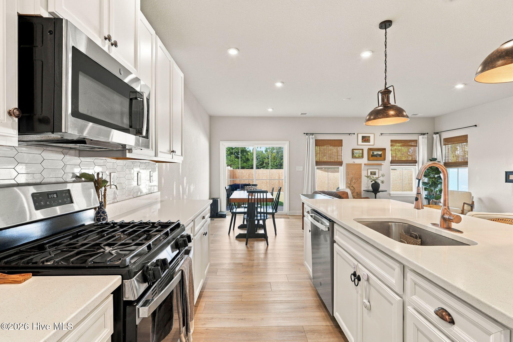 106 Spinnaker Street B Property Photo 8