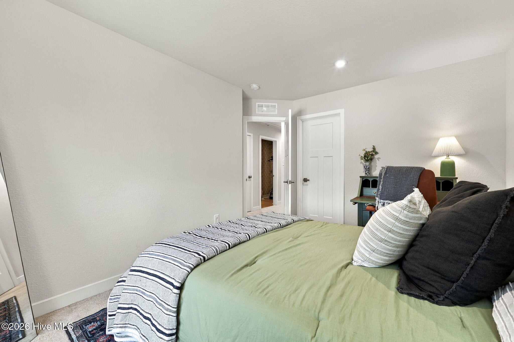 106 Spinnaker Street B Property Photo 26